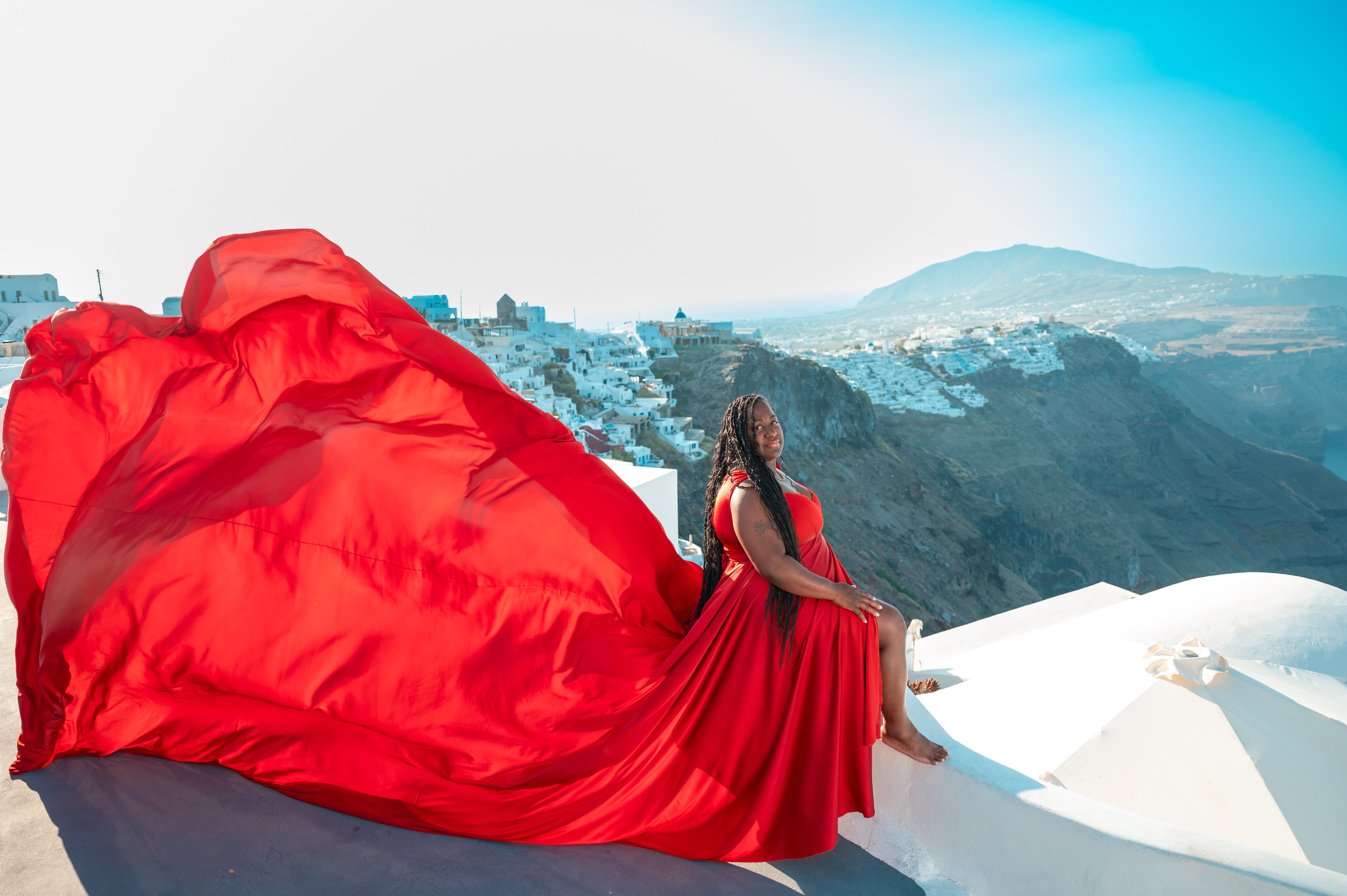 Santorini flying dress reviews photographer & Testimonials | SokoLOVE. Photographer in Santorini SokoLOVE Alex| Flying Dress Santorini