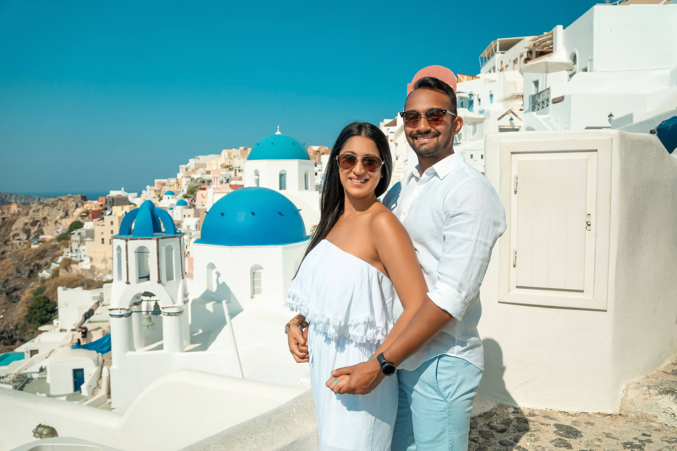 Santorini Photoshoot — Professional Photographer with 10+ Years of Experience | Sokoloveph. Photographer in Santorini SokoLOVE Alex| Flying Dress Santorini