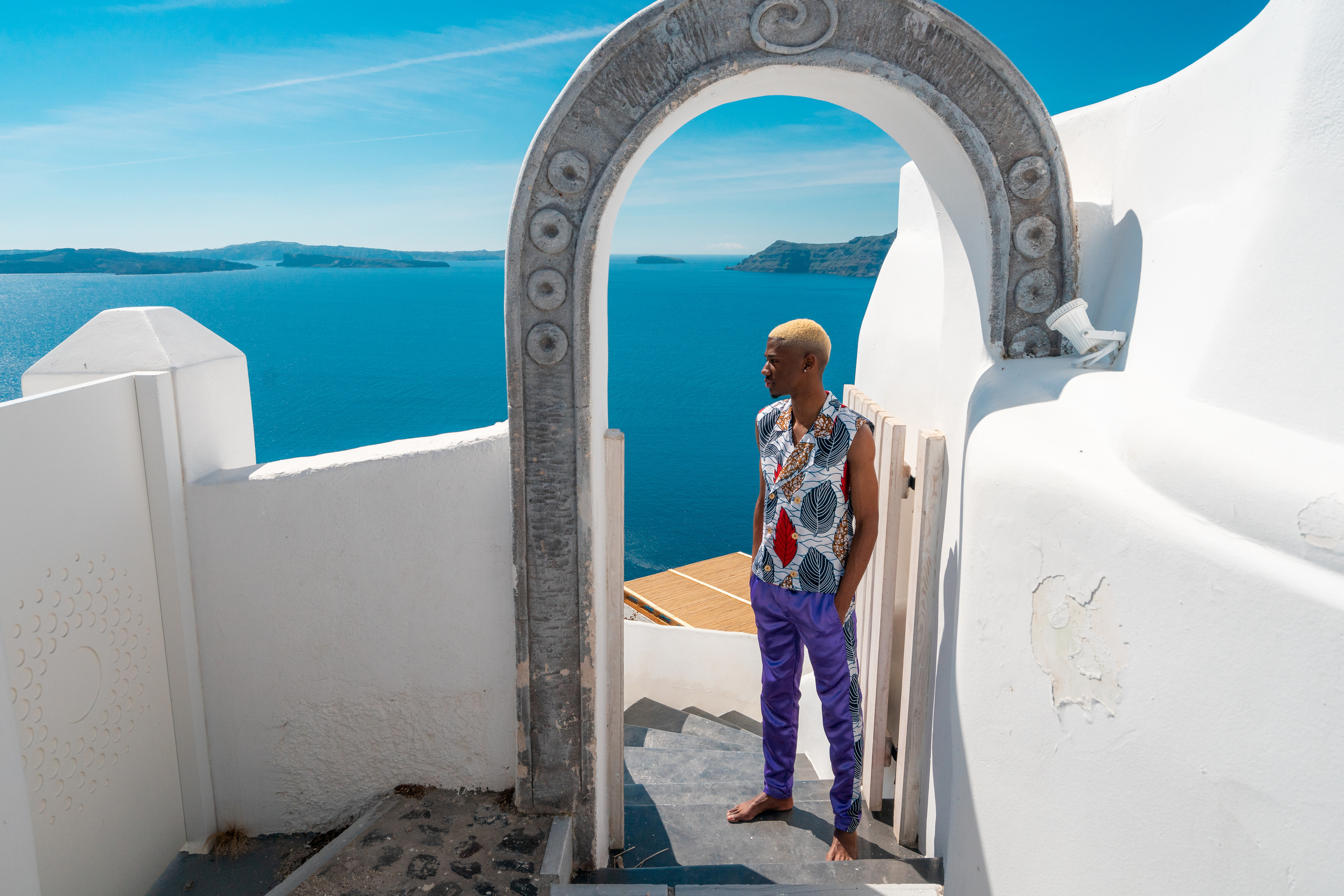 Authentic Full Photo Shoot – No Photoshop, 2020 Edition. Photographer in Santorini SokoLOVE Alex| Flying Dress Santorini