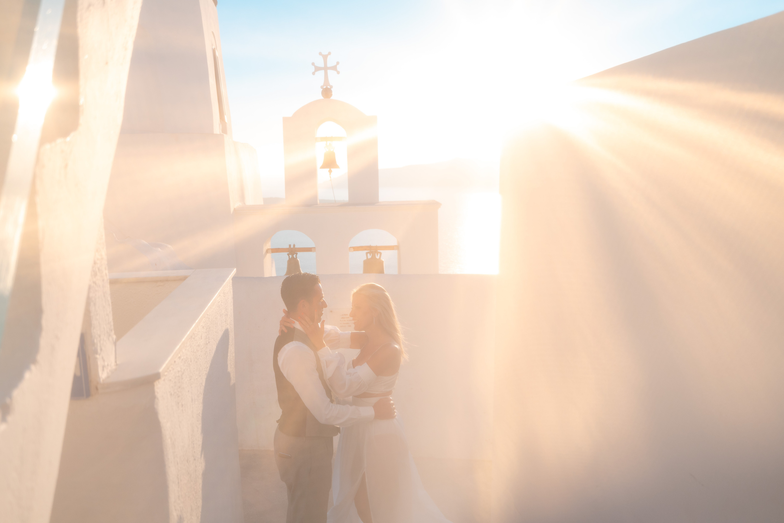 Wedding photographer in Santorini. Photographer in Santorini SokoLOVE Alex| Flying Dress Santorini