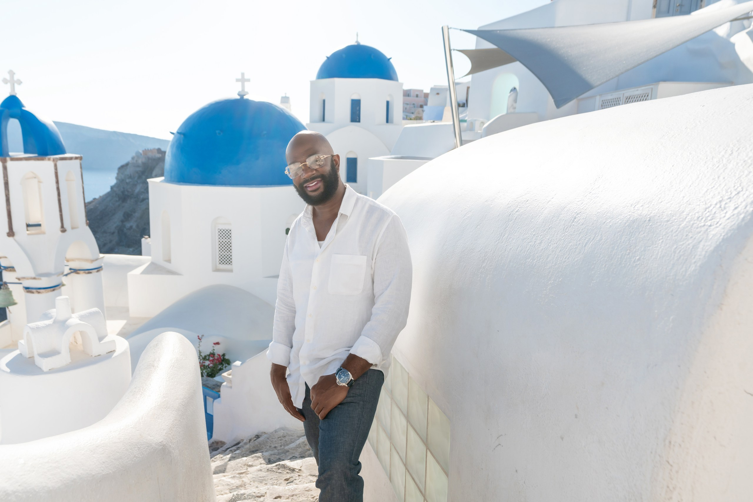 Santorini greece photoshoot. Photographer in Santorini SokoLOVE Alex| Flying Dress Santorini