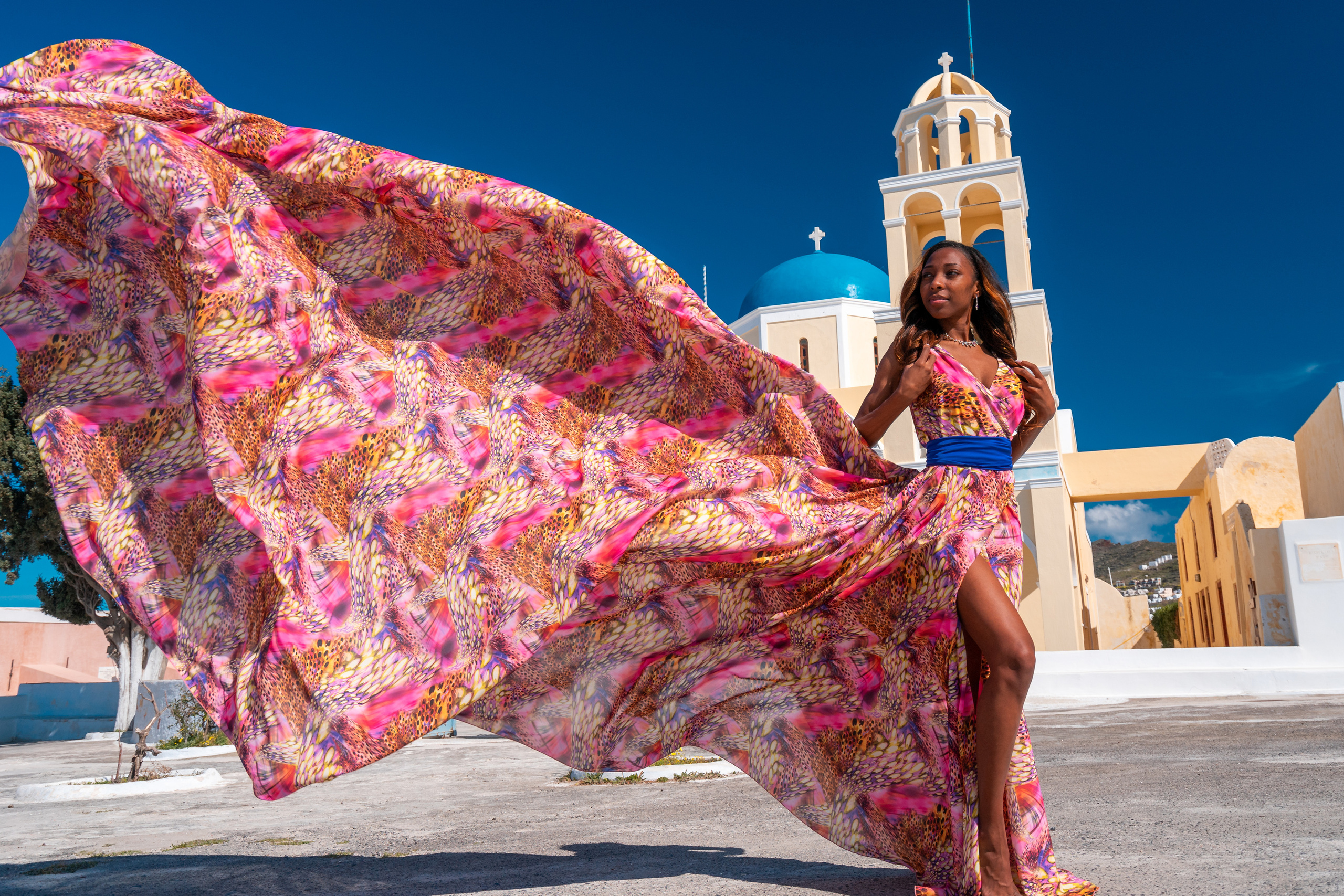 COLOR Flying Dress Bare Back XS-L | Rent Price 80 Euro. Photographe vidéaste à Santorin|Séances photos de Robe volante Santorin|