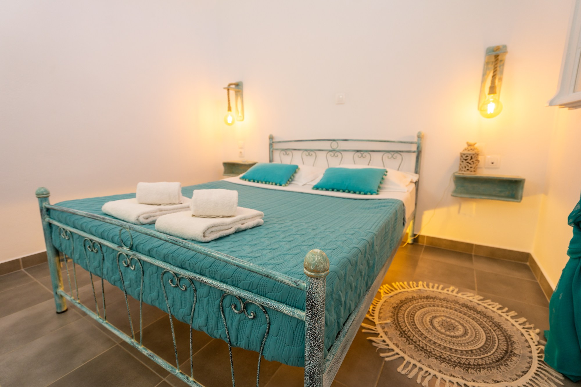 Santorini family resorts. Flying Dress Santorini Photographer | SokoLOVE — Book 2026