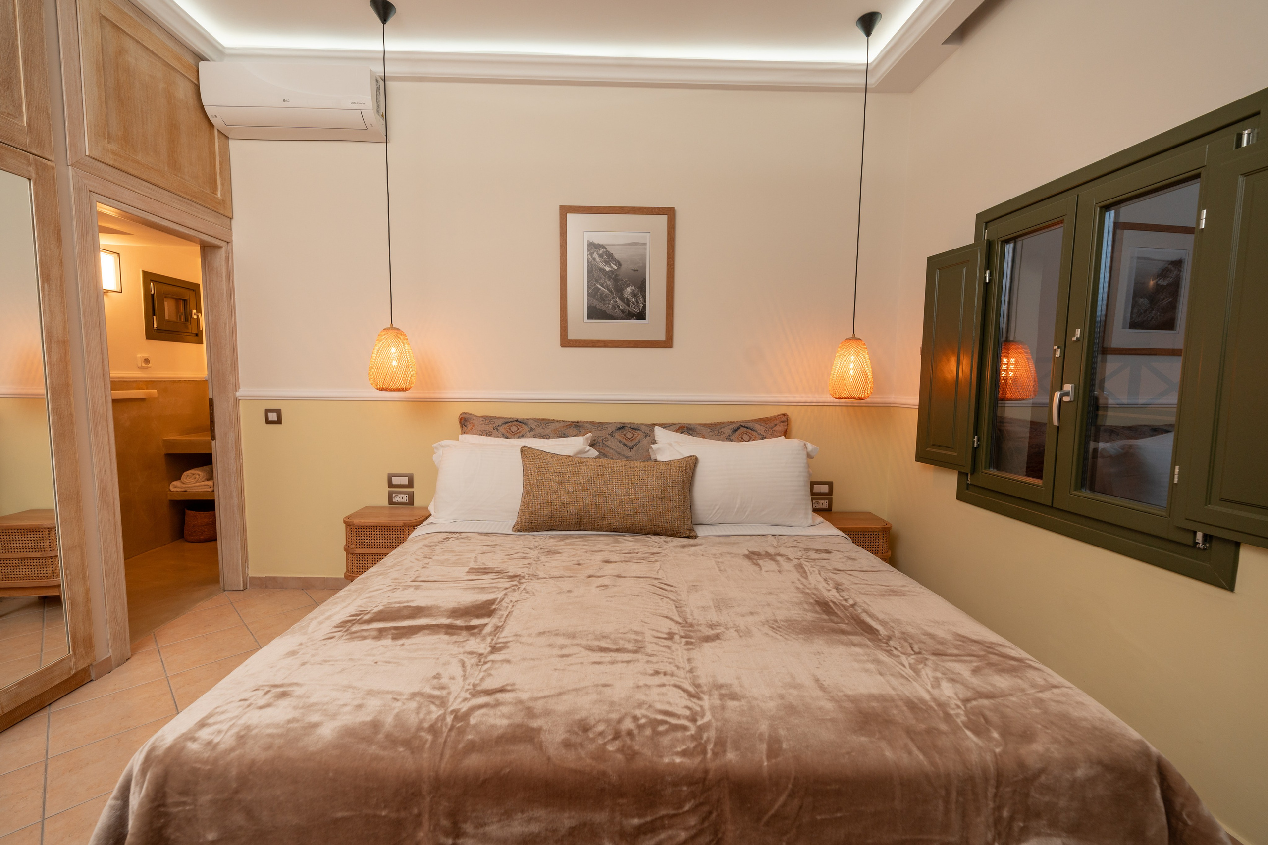 Here are SEO-optimized title and description options for a hotel focused on wedding events and proposals in Imerovigli, Santorini. Flying Dress Santorini Photographer | SokoLOVE — Book 2026