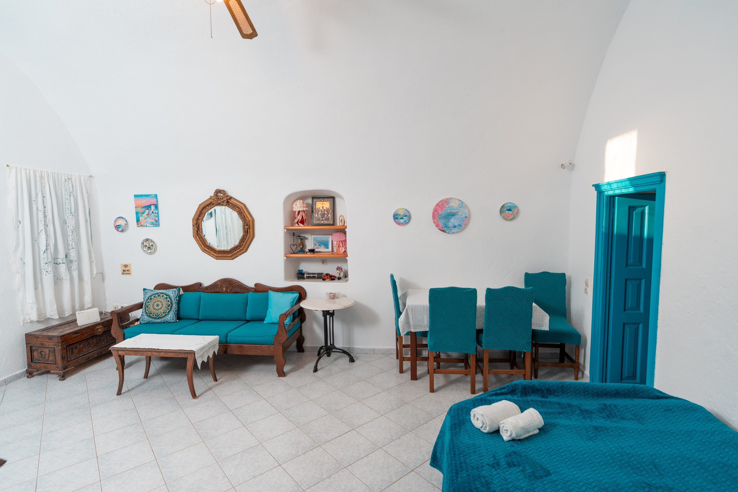 Hotel in Oia Santorini. Flying Dress Santorini Photographer | SokoLOVE — Book 2026