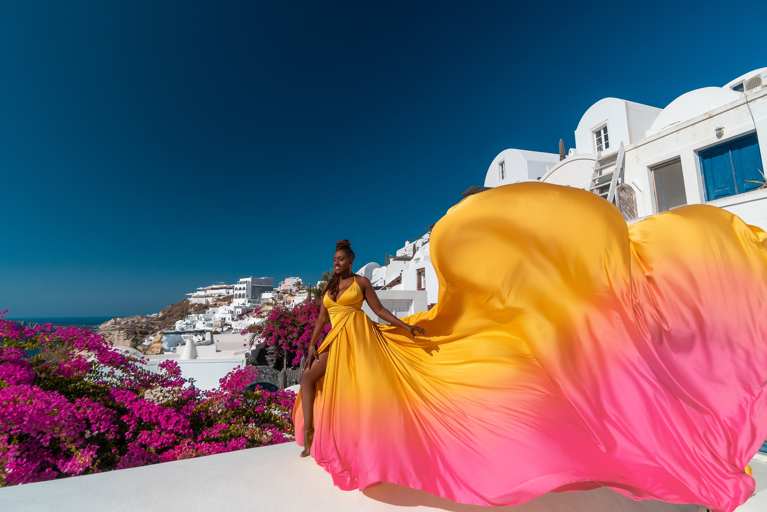 Flying Dress santorini. Photographer in Santorini SokoLOVE Alex| Flying Dress Santorini