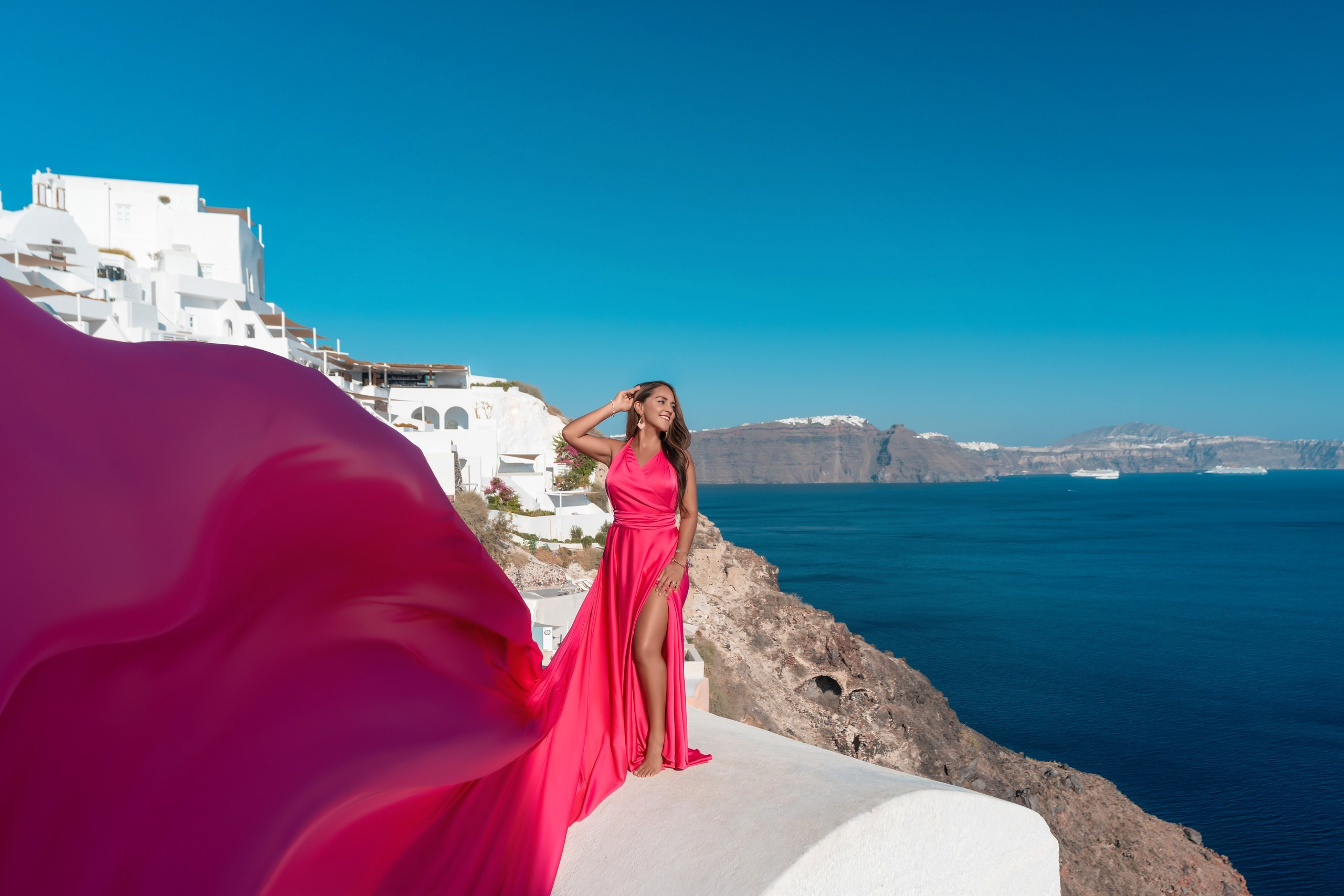 Best Santorini Flying Dress Photoshoot 2025 | Alex Sokolove Photography. Photographer in Santorini SokoLOVE Alex| Flying Dress Santorini