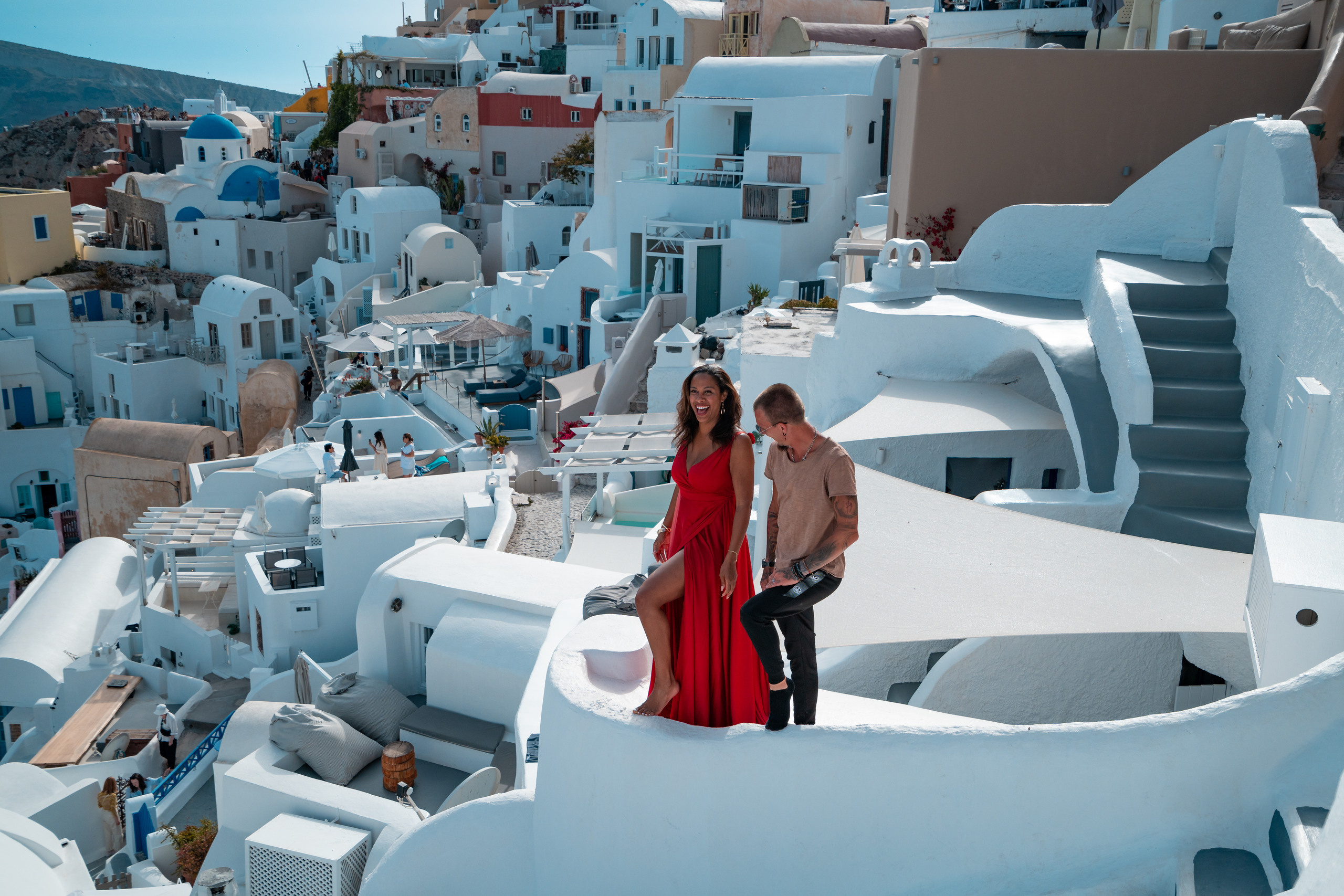 Santorini flying dress reviews photographer & Testimonials | SokoLOVE. Photographer in Santorini SokoLOVE Alex| Flying Dress Santorini