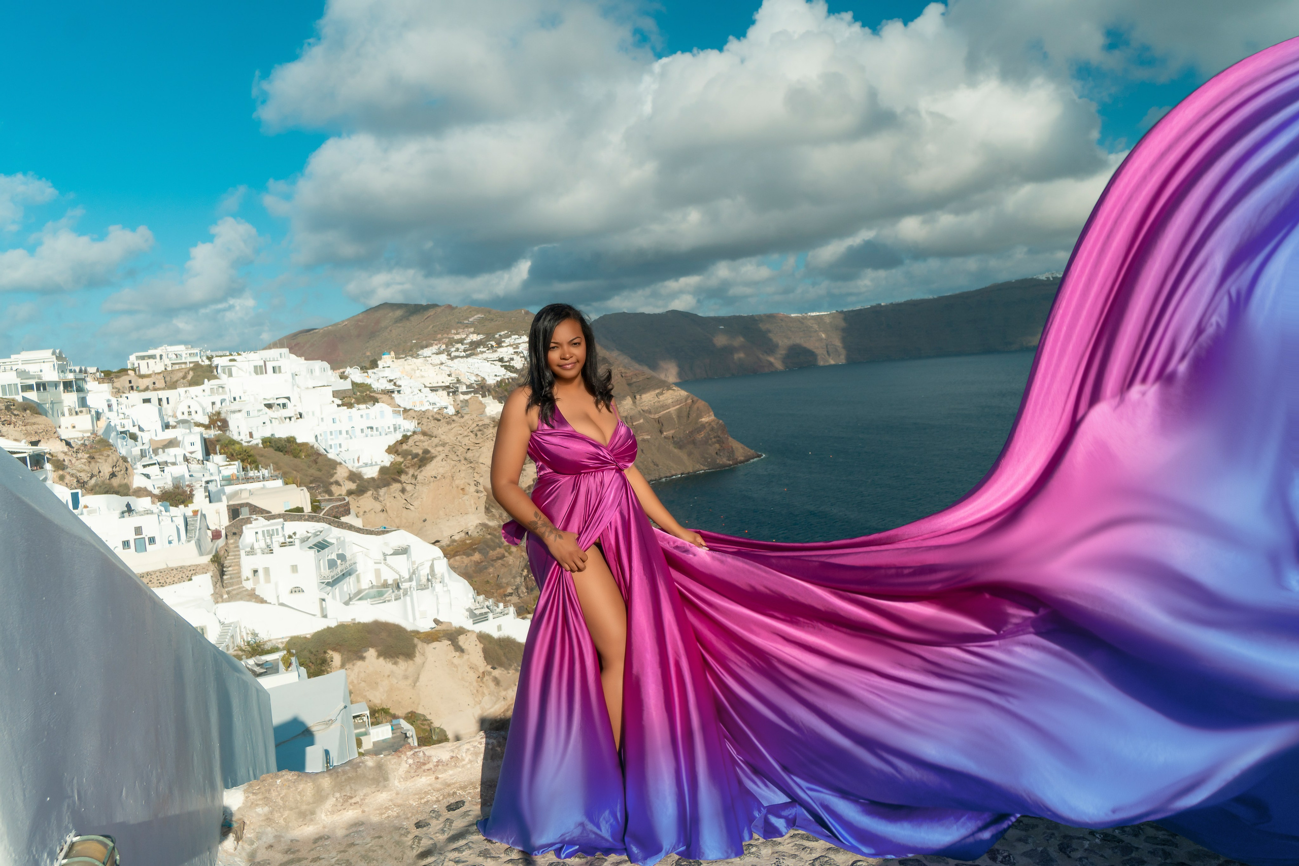 Flying Dress santorini. Photographer in Santorini SokoLOVE Alex| Flying Dress Santorini
