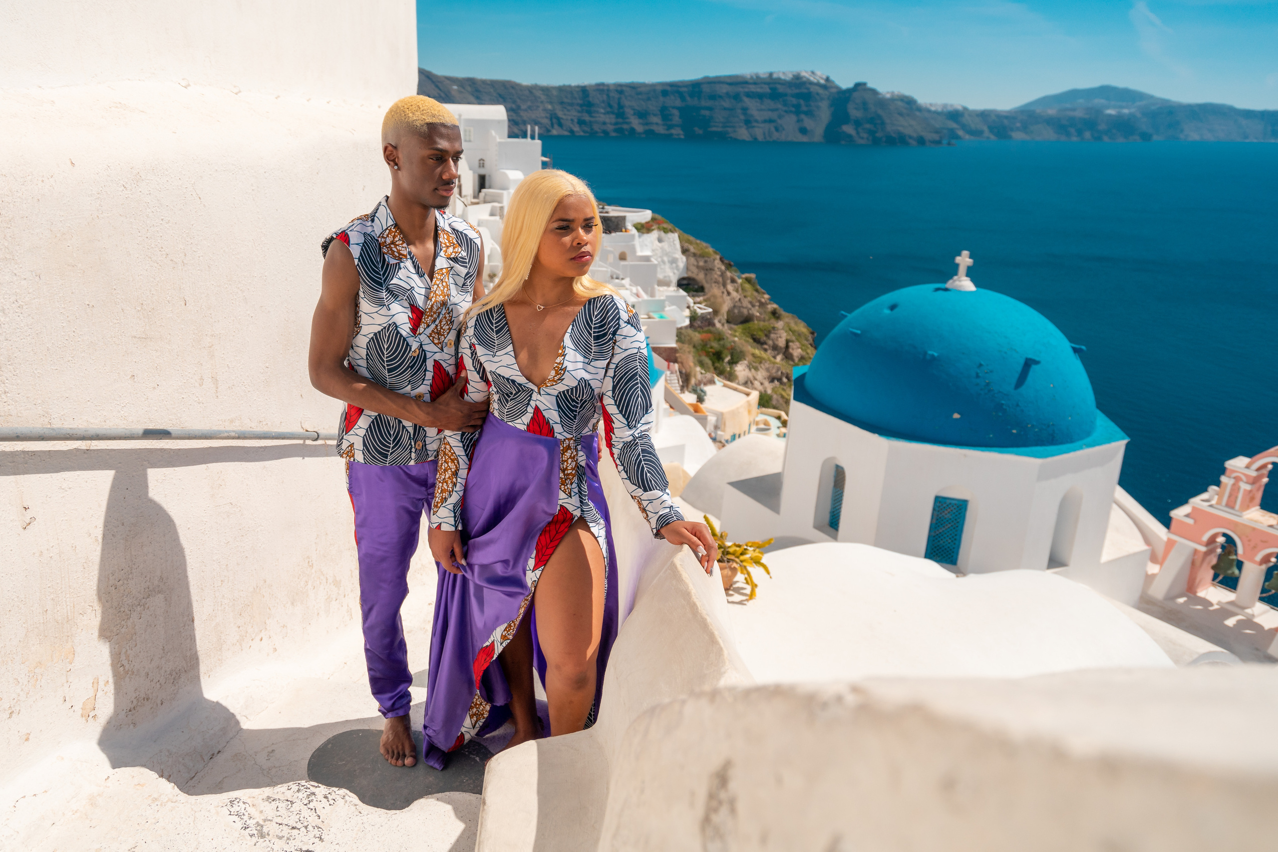 Authentic Full Photo Shoot – No Photoshop, 2020 Edition. Photographer in Santorini SokoLOVE Alex| Flying Dress Santorini