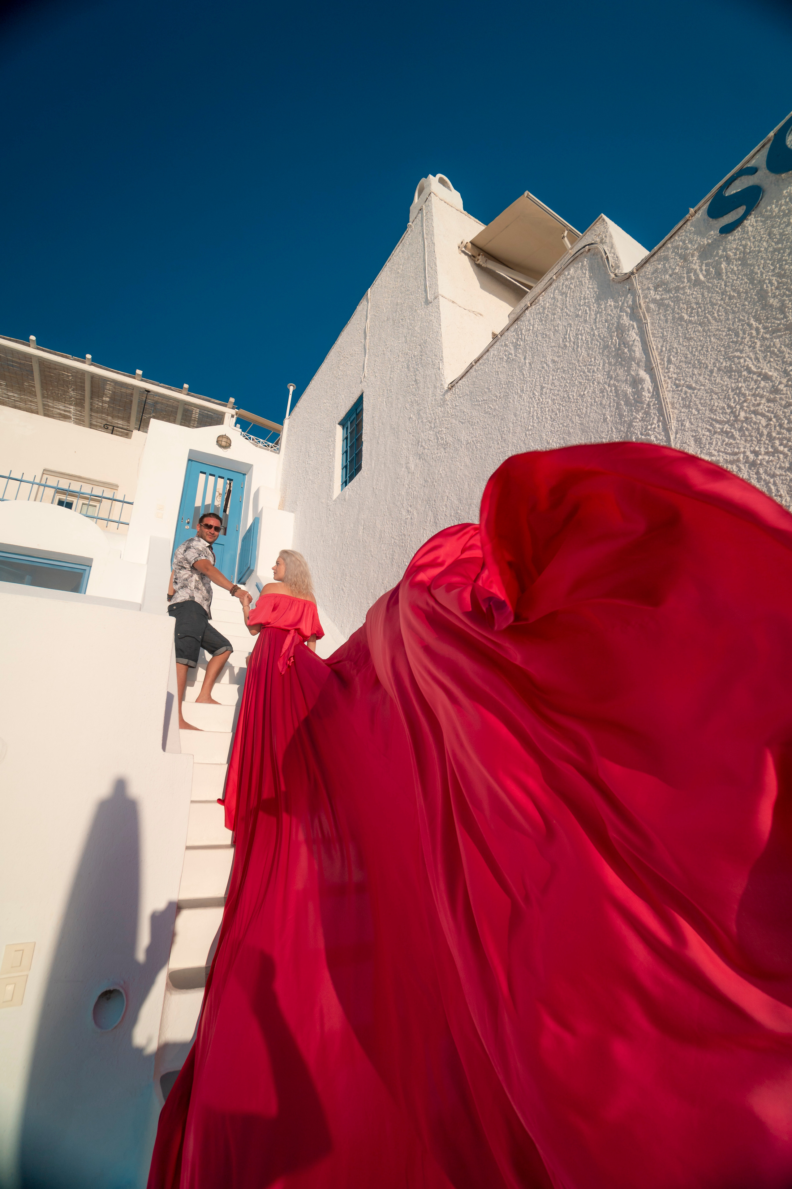 Flying Dress with Short Sleeves | Elegant Flowing Gown XS-L. Photographer in Santorini SokoLOVE Alex| Flying Dress Santorini