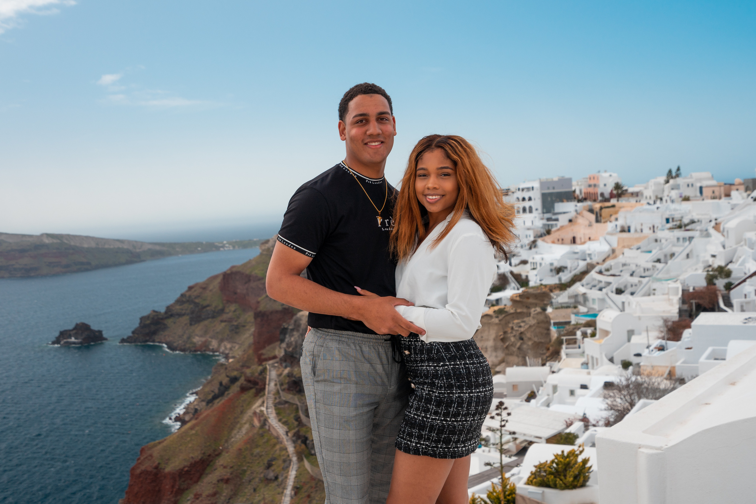 Romantic Proposal in Oia – The Perfect Santorini Engagement. Photographer in Santorini SokoLOVE Alex| Flying Dress Santorini