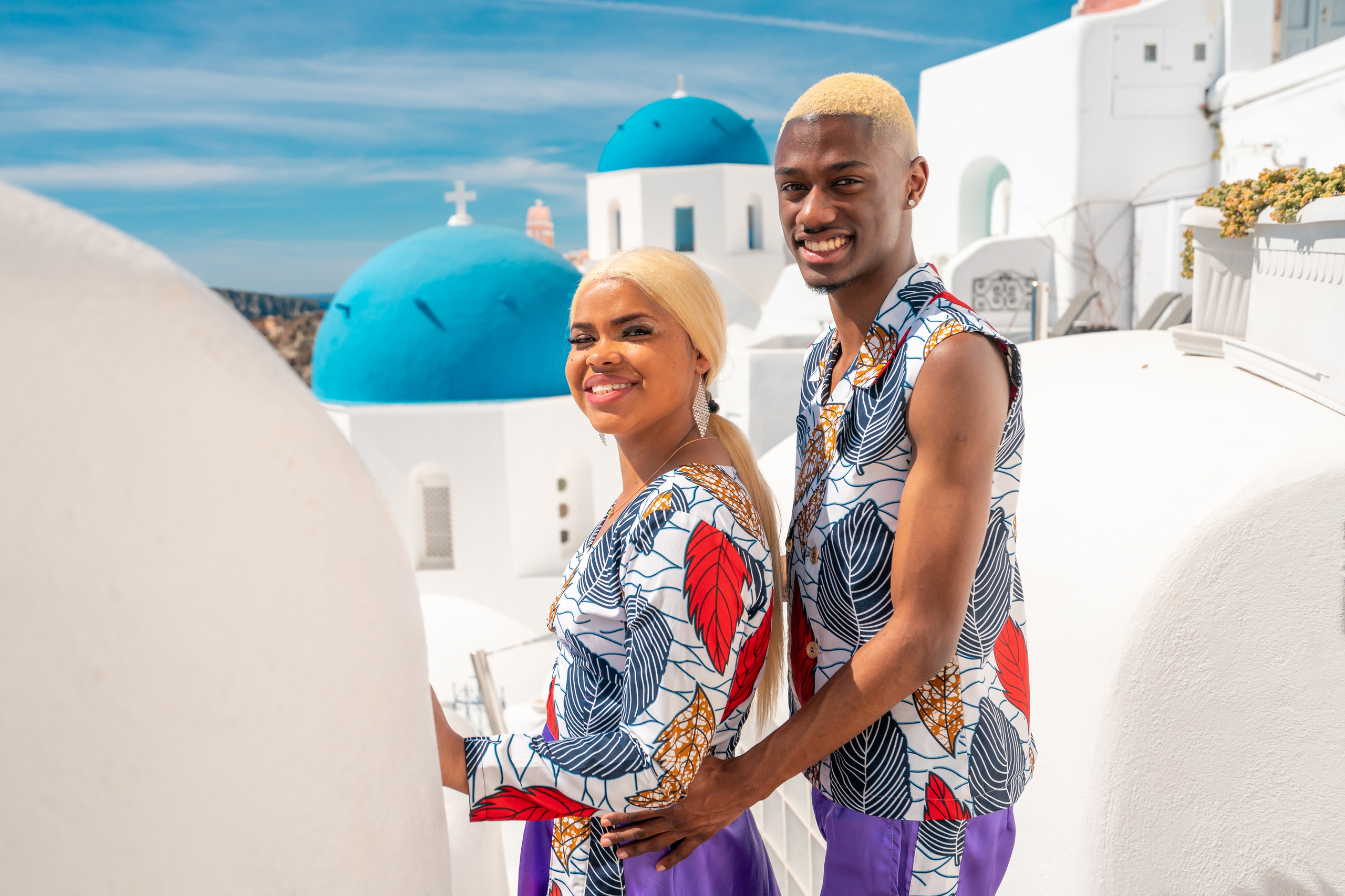 Authentic Full Photo Shoot – No Photoshop, 2020 Edition. Photographer in Santorini SokoLOVE Alex| Flying Dress Santorini