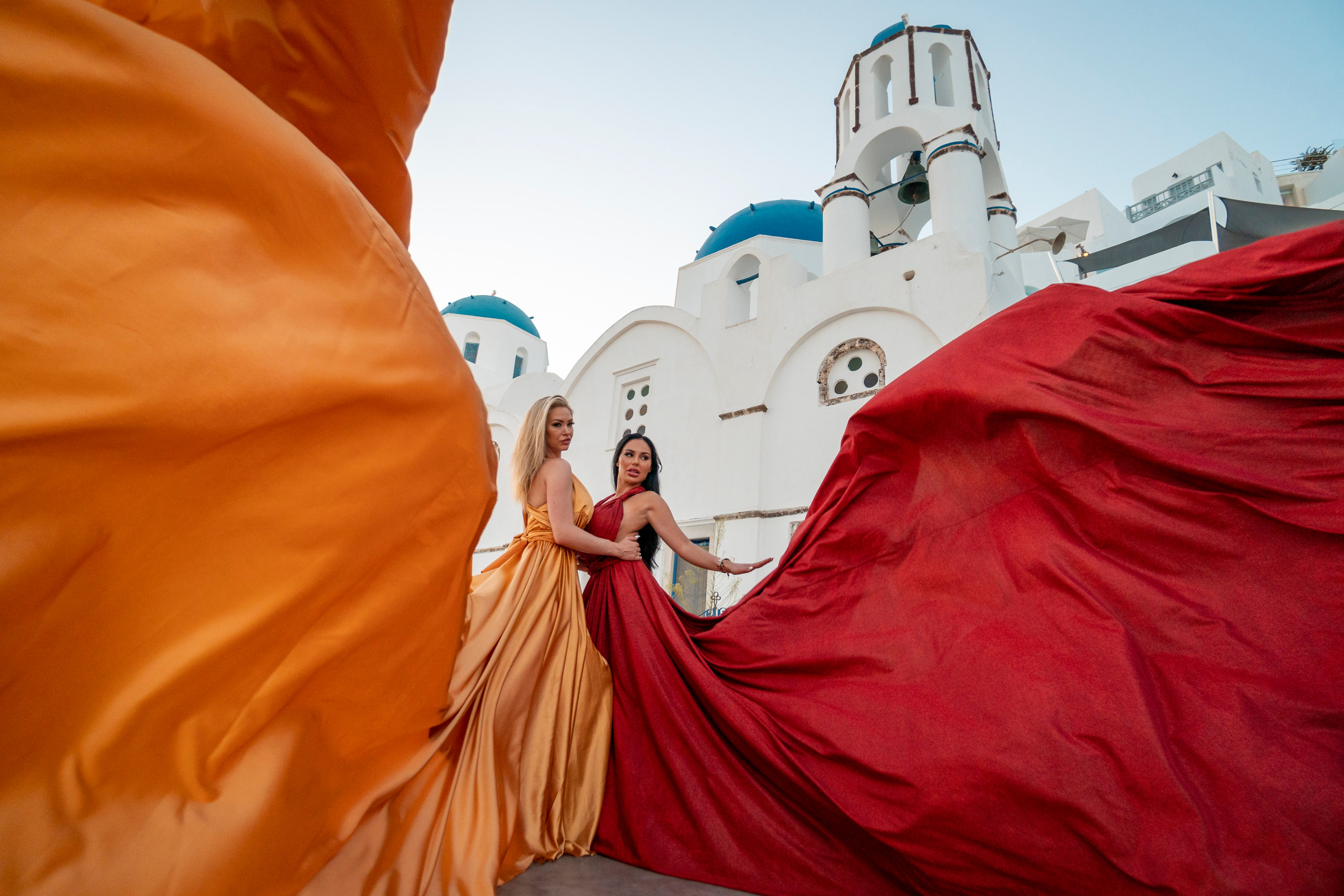 Yellow gold Flying Dress Santorini. Photographer in Santorini SokoLOVE Alex| Flying Dress Santorini