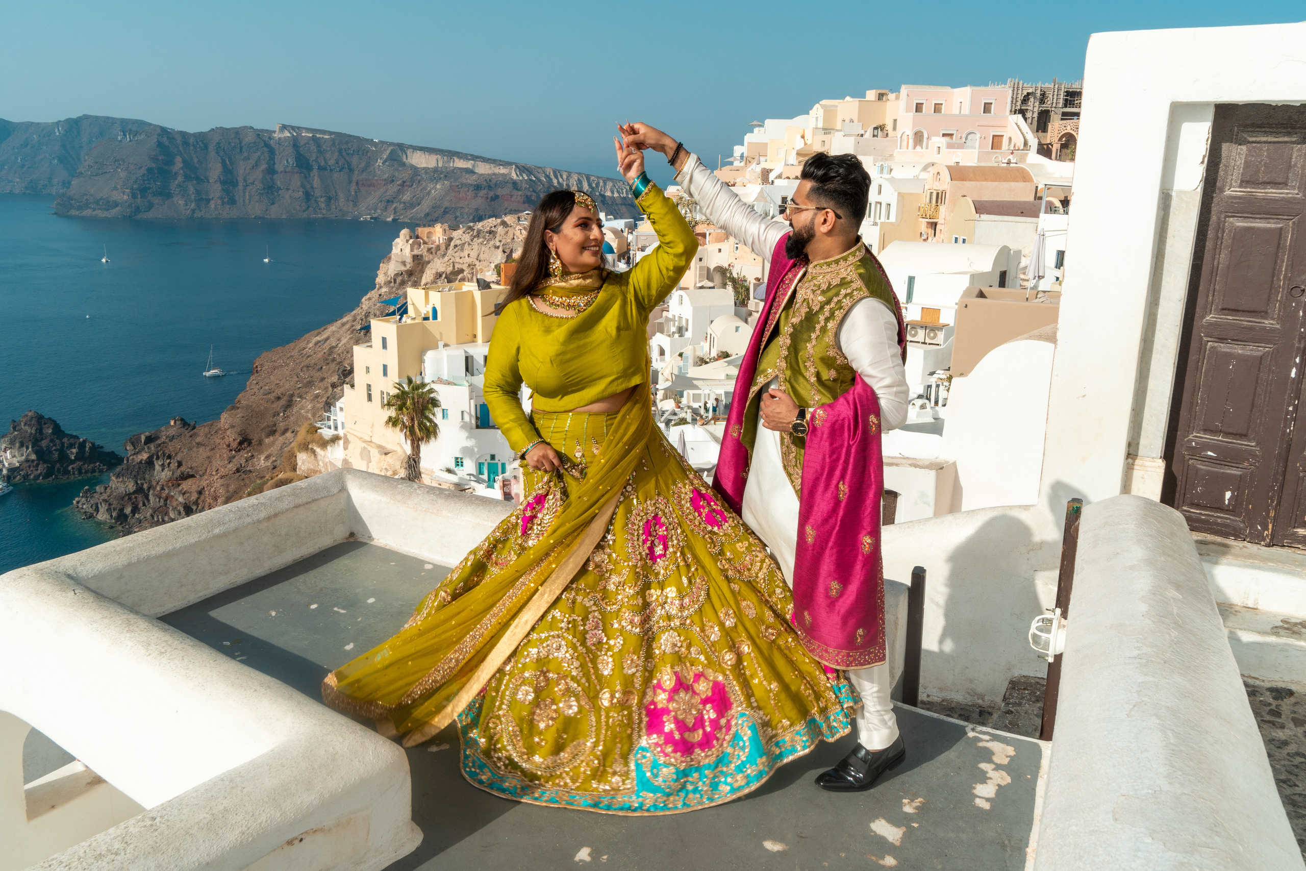 Wedding photographer in Santorini. Photographer in Santorini SokoLOVE Alex| Flying Dress Santorini