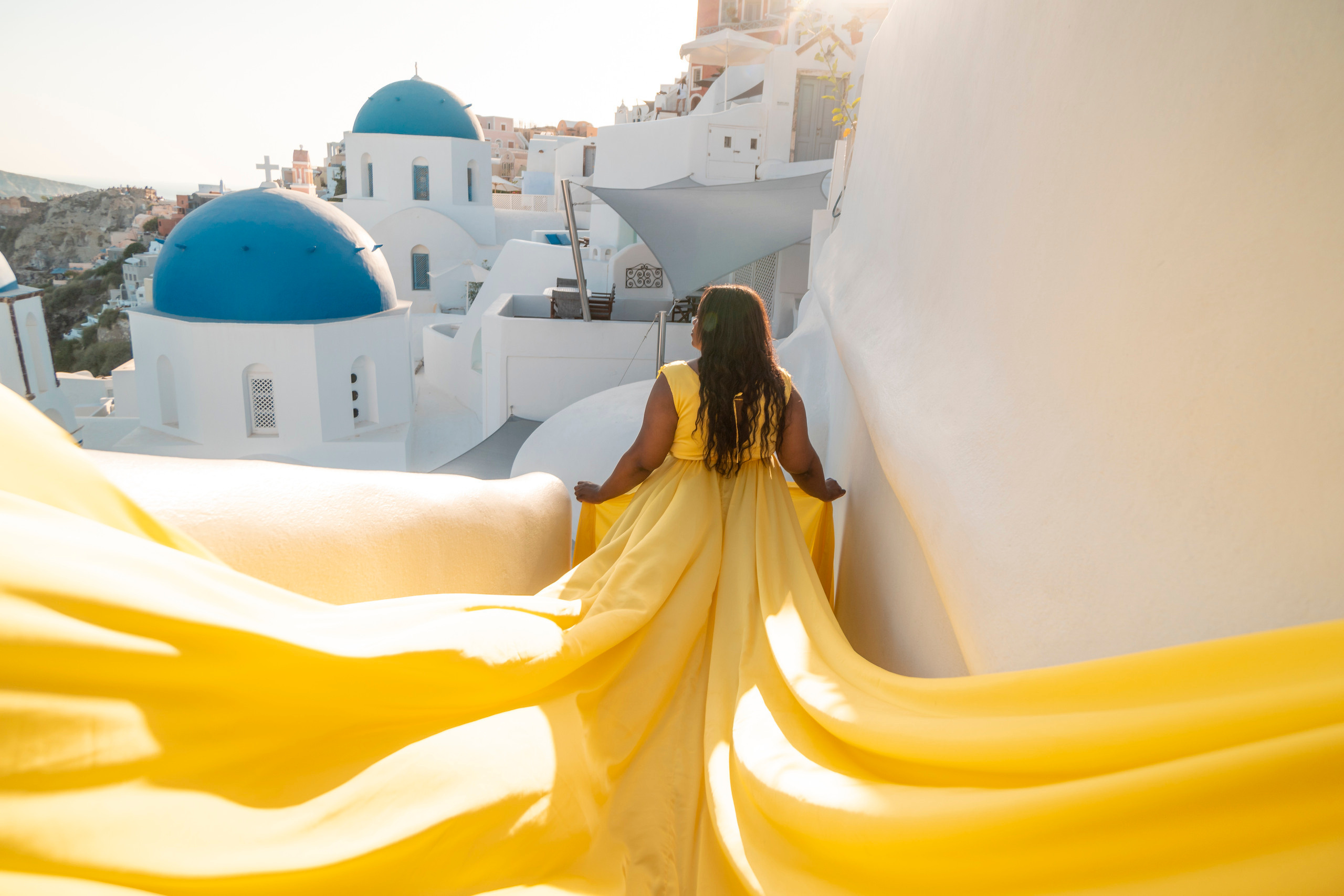 Santorini flying dress reviews photographer & Testimonials | SokoLOVE. Photographer in Santorini SokoLOVE Alex| Flying Dress Santorini
