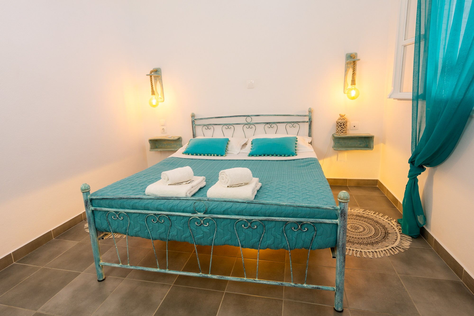 Santorini family resorts. Flying Dress Santorini Photographer | SokoLOVE — Book 2026