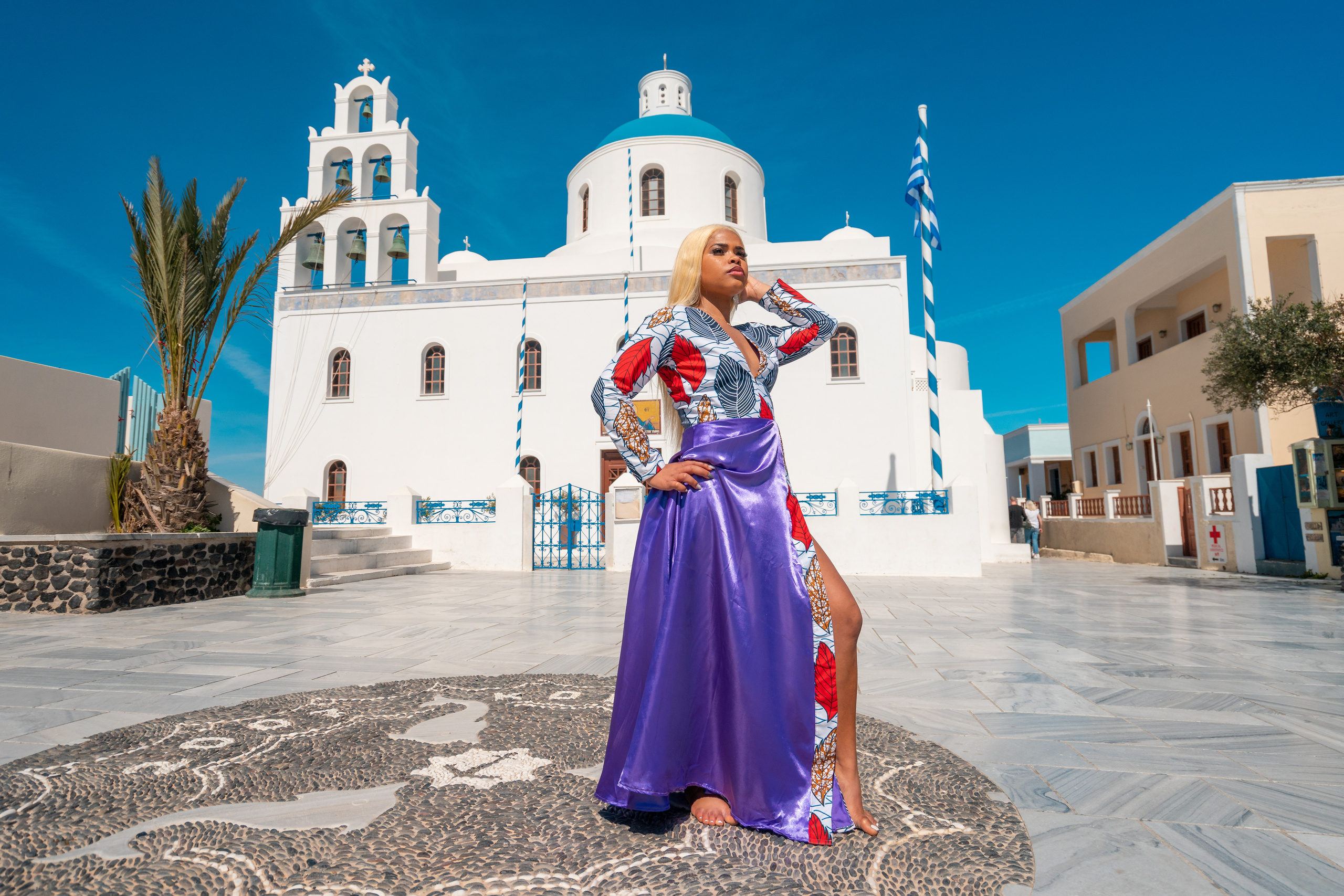 "Step into the authentic love story of a couple from Portugal, captured by Sokolove in 2020. These photos reflect real emotions and connections, untouched by Photoshop, for a pure and natural depiction of love."