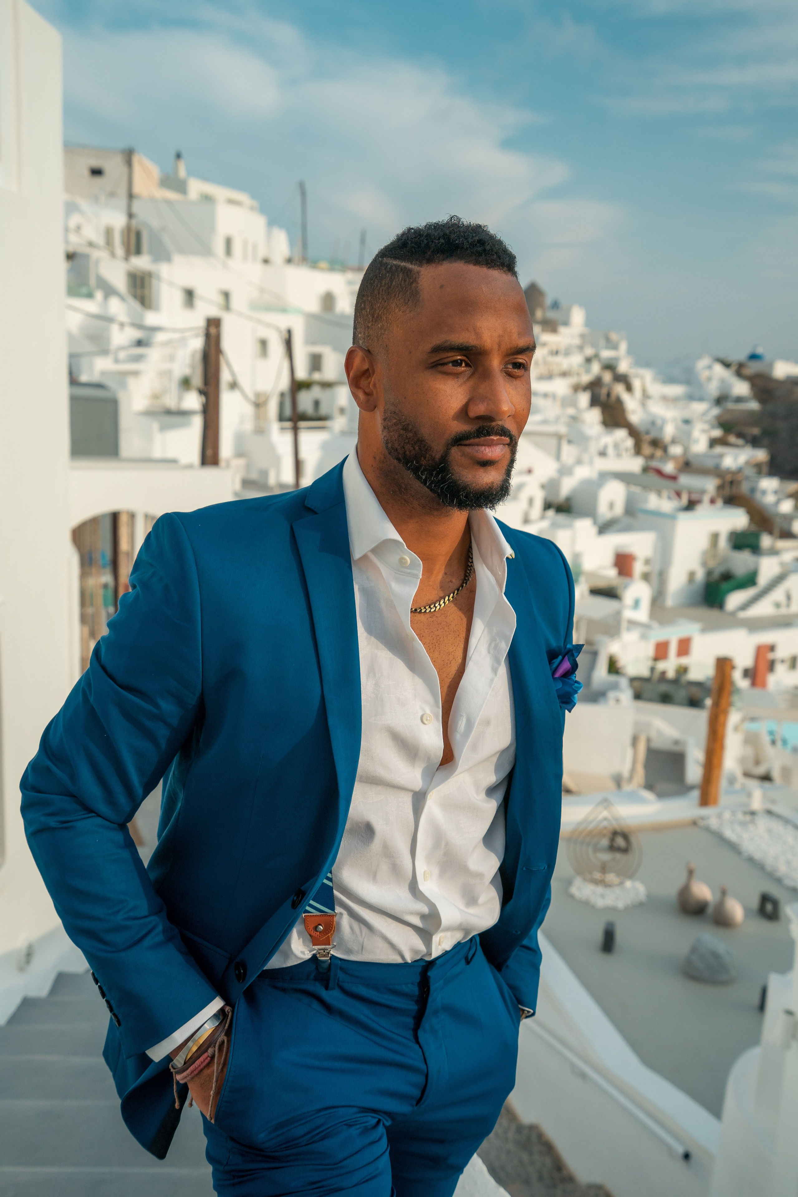 Santorini flying dress reviews photographer & Testimonials | SokoLOVE. Photographer in Santorini SokoLOVE Alex| Flying Dress Santorini