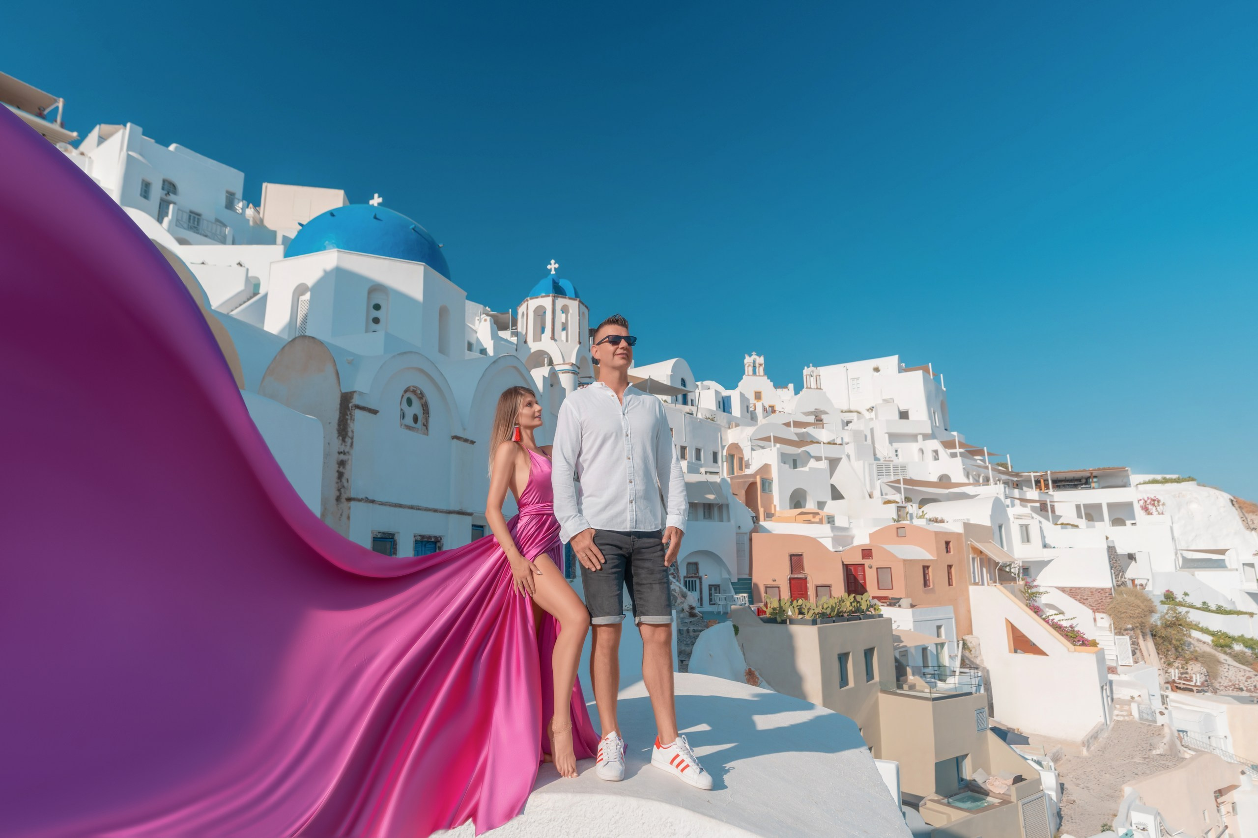 Flying dress santorini. Photographer in Santorini SokoLOVE Alex| Flying Dress Santorini