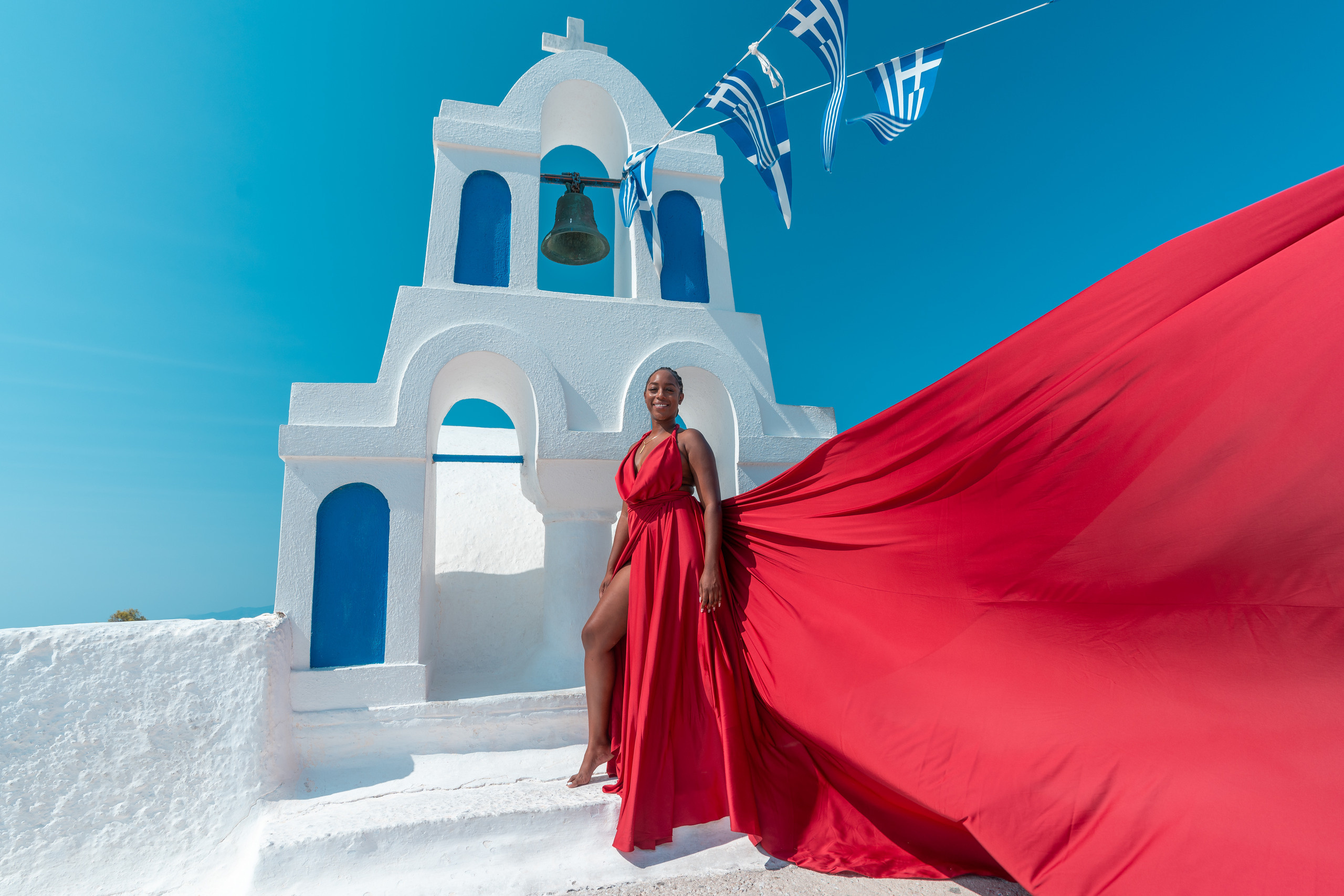 Santorini flying dress reviews photographer & Testimonials | SokoLOVE. Photographer in Santorini SokoLOVE Alex| Flying Dress Santorini