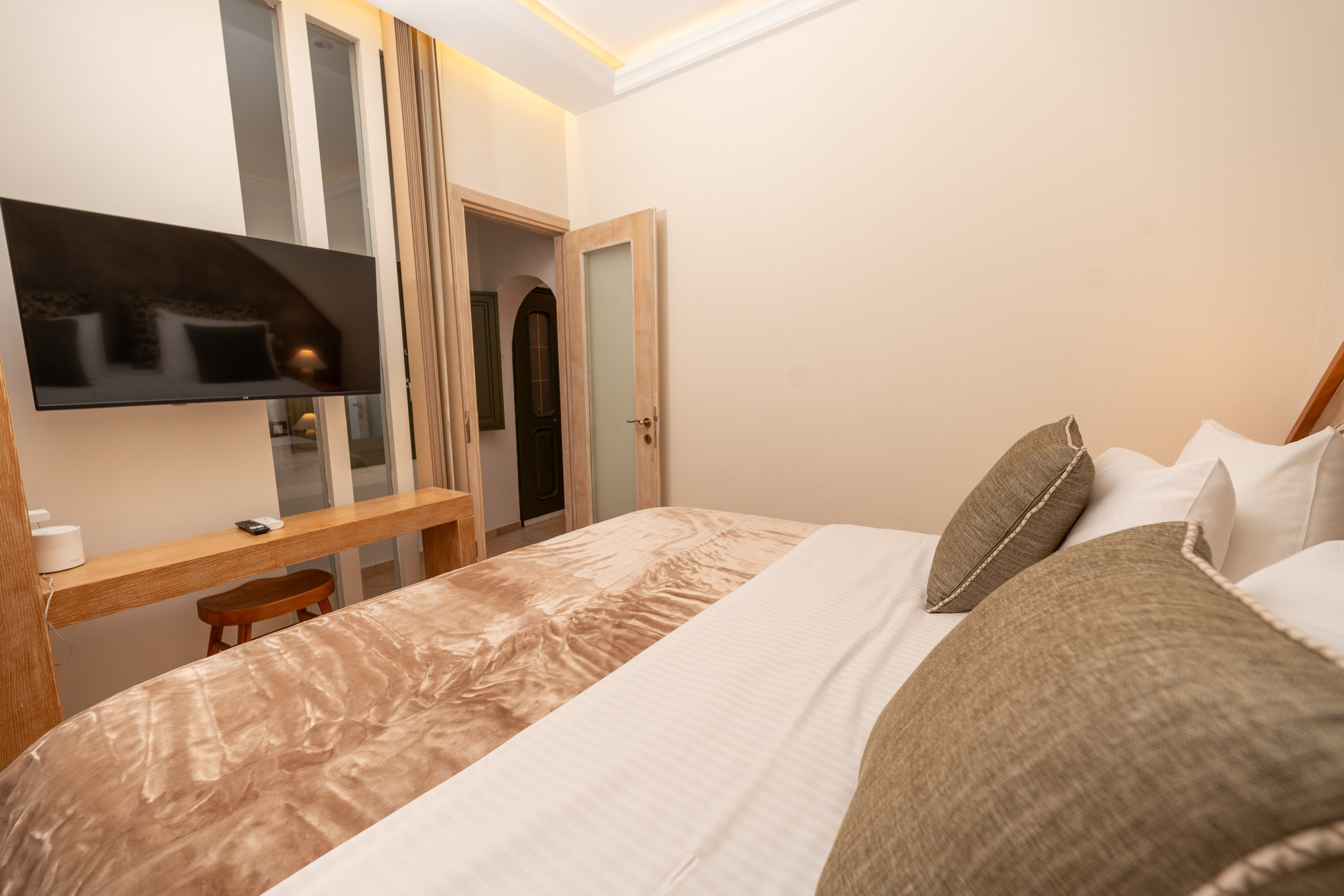 Here are SEO-optimized title and description options for a hotel focused on wedding events and proposals in Imerovigli, Santorini. Flying Dress Santorini Photographer | SokoLOVE — Book 2026