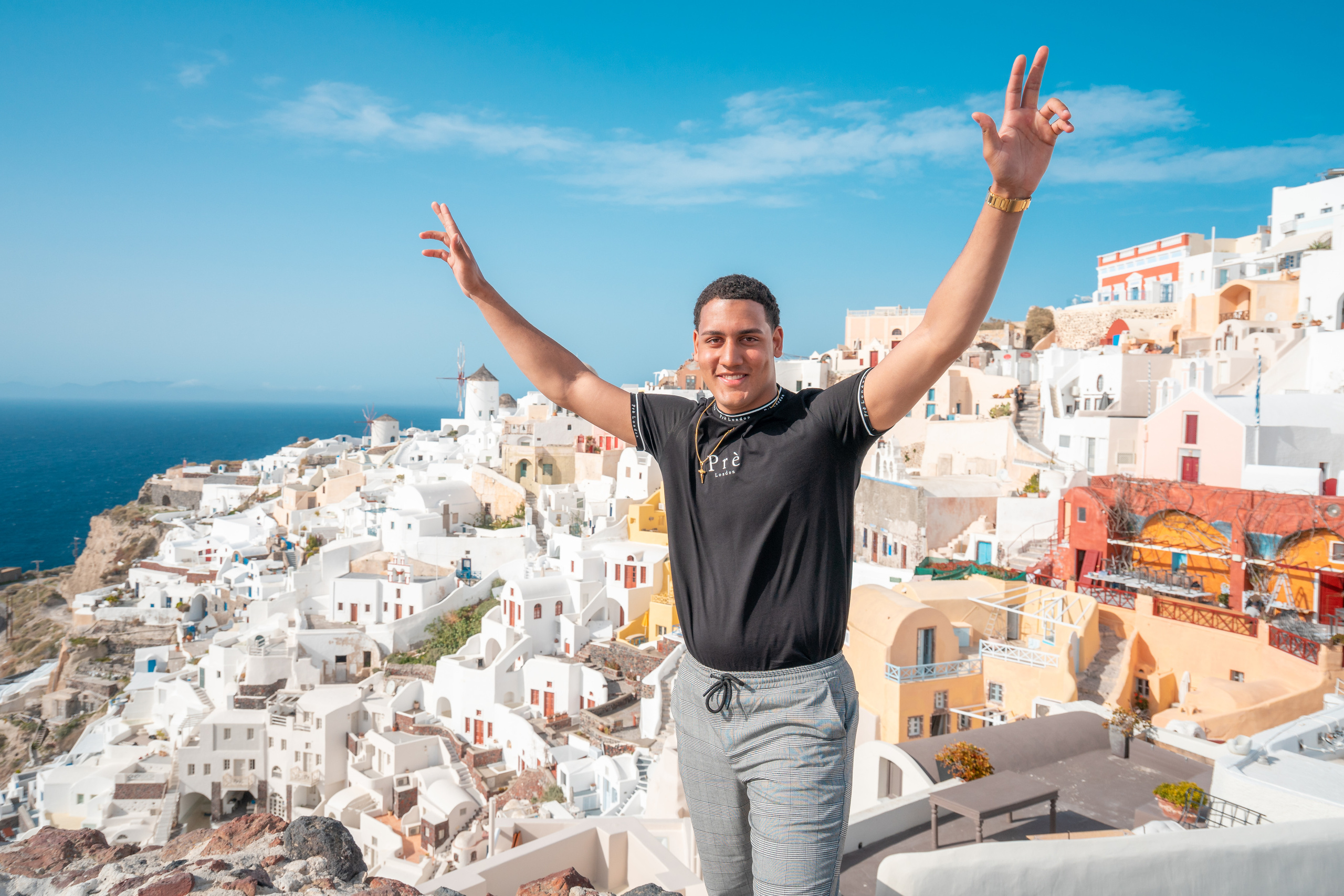 Romantic Proposal in Oia – The Perfect Santorini Engagement. Photographer in Santorini SokoLOVE Alex| Flying Dress Santorini