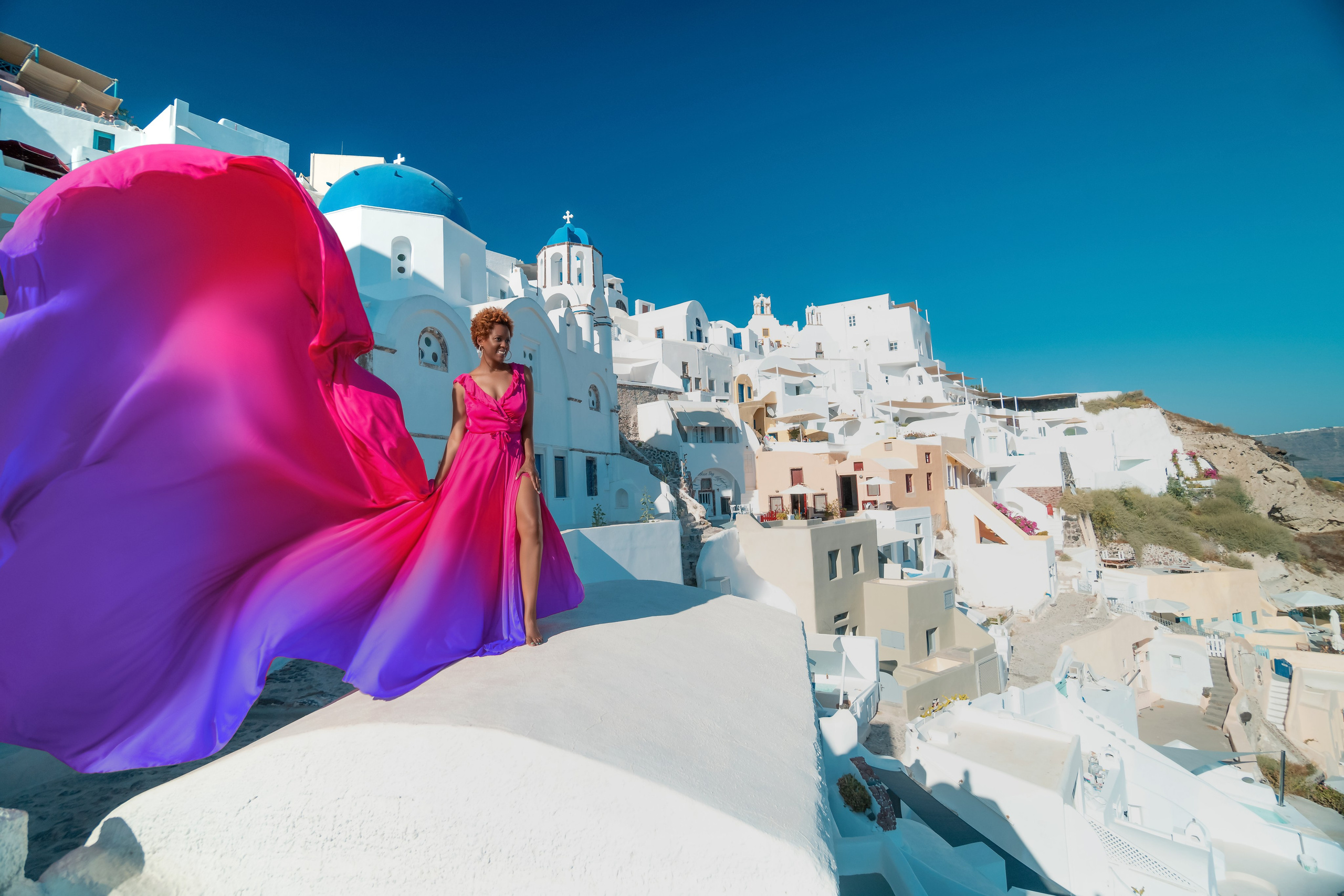 Flying Dress santorini. Photographer in Santorini SokoLOVE Alex| Flying Dress Santorini