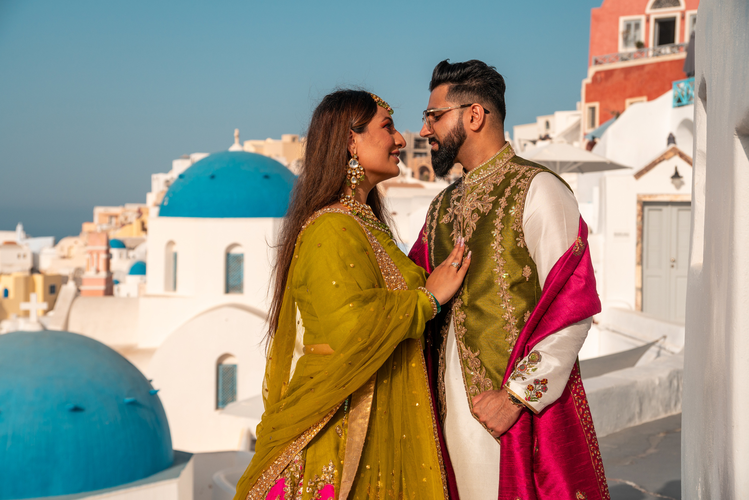 Wedding photographer in Santorini. Photographer in Santorini SokoLOVE Alex| Flying Dress Santorini