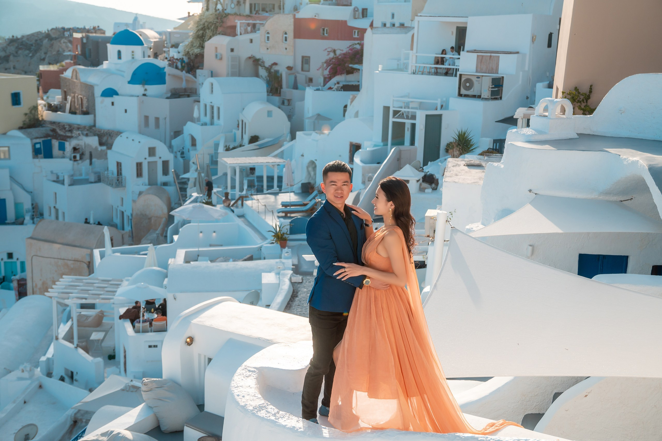 Photoshooting in Santorini, Oia. Photographer in Santorini SokoLOVE Alex| Flying Dress Santorini