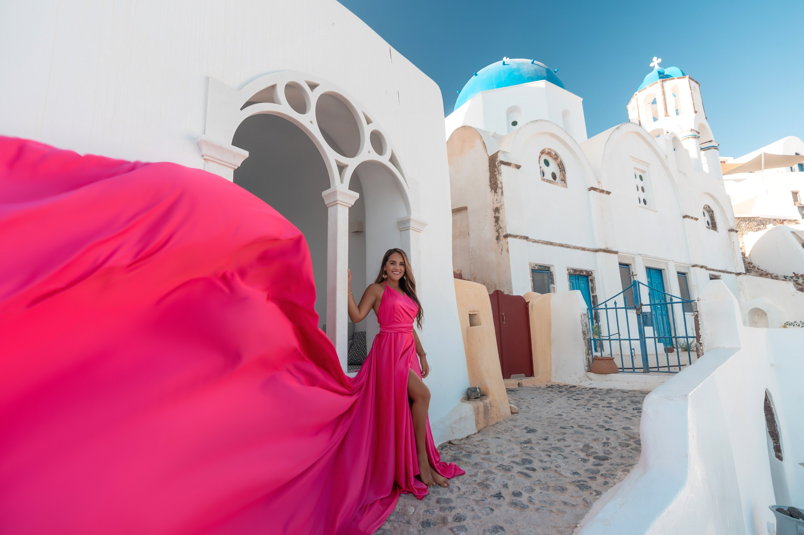 Best Santorini Flying Dress Photoshoot 2025 | Alex Sokolove Photography. Photographer in Santorini SokoLOVE Alex| Flying Dress Santorini