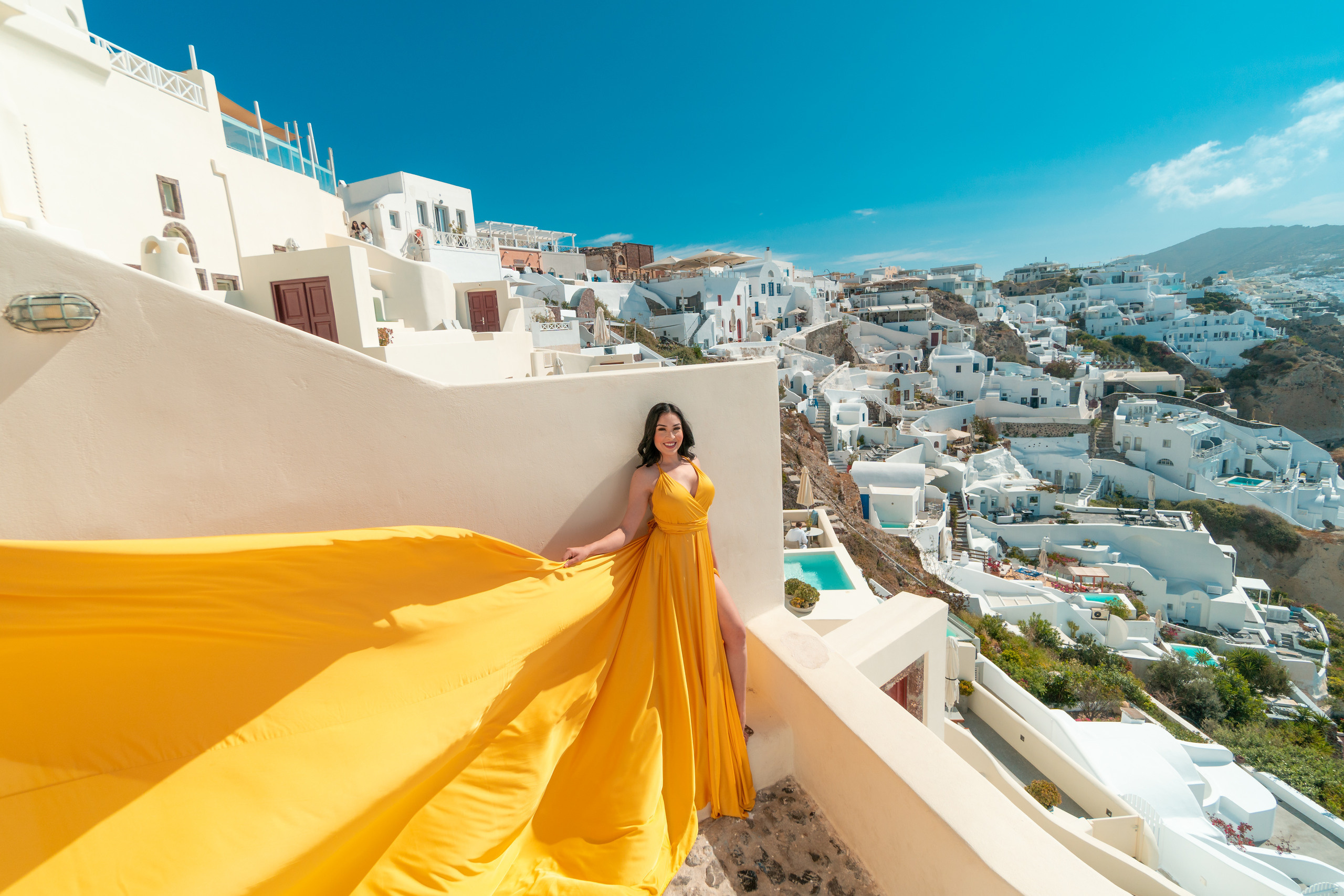 Santorini flying dress reviews photographer & Testimonials | SokoLOVE. Photographer in Santorini SokoLOVE Alex| Flying Dress Santorini