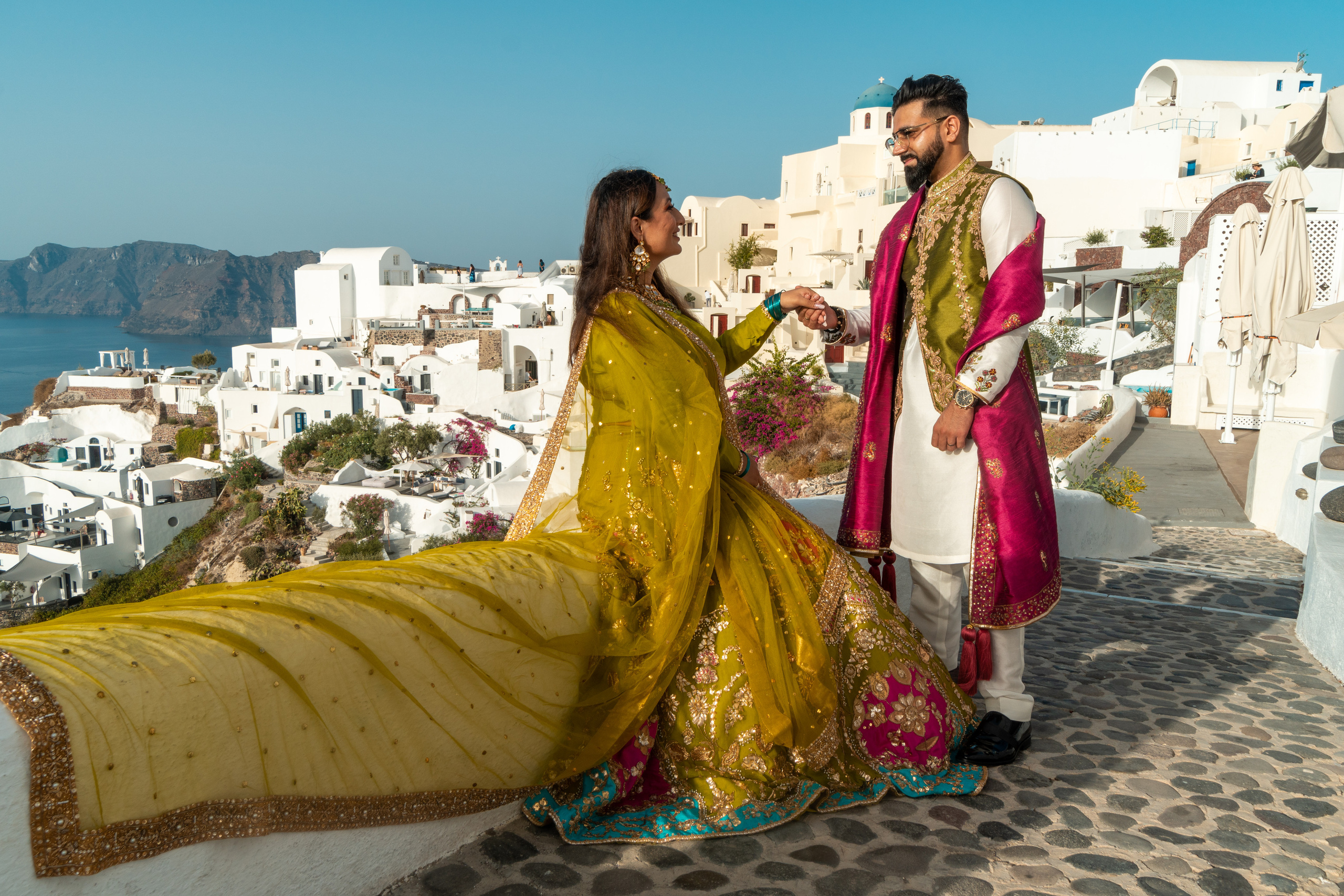 Wedding photographer in Santorini. Photographer in Santorini SokoLOVE Alex| Flying Dress Santorini