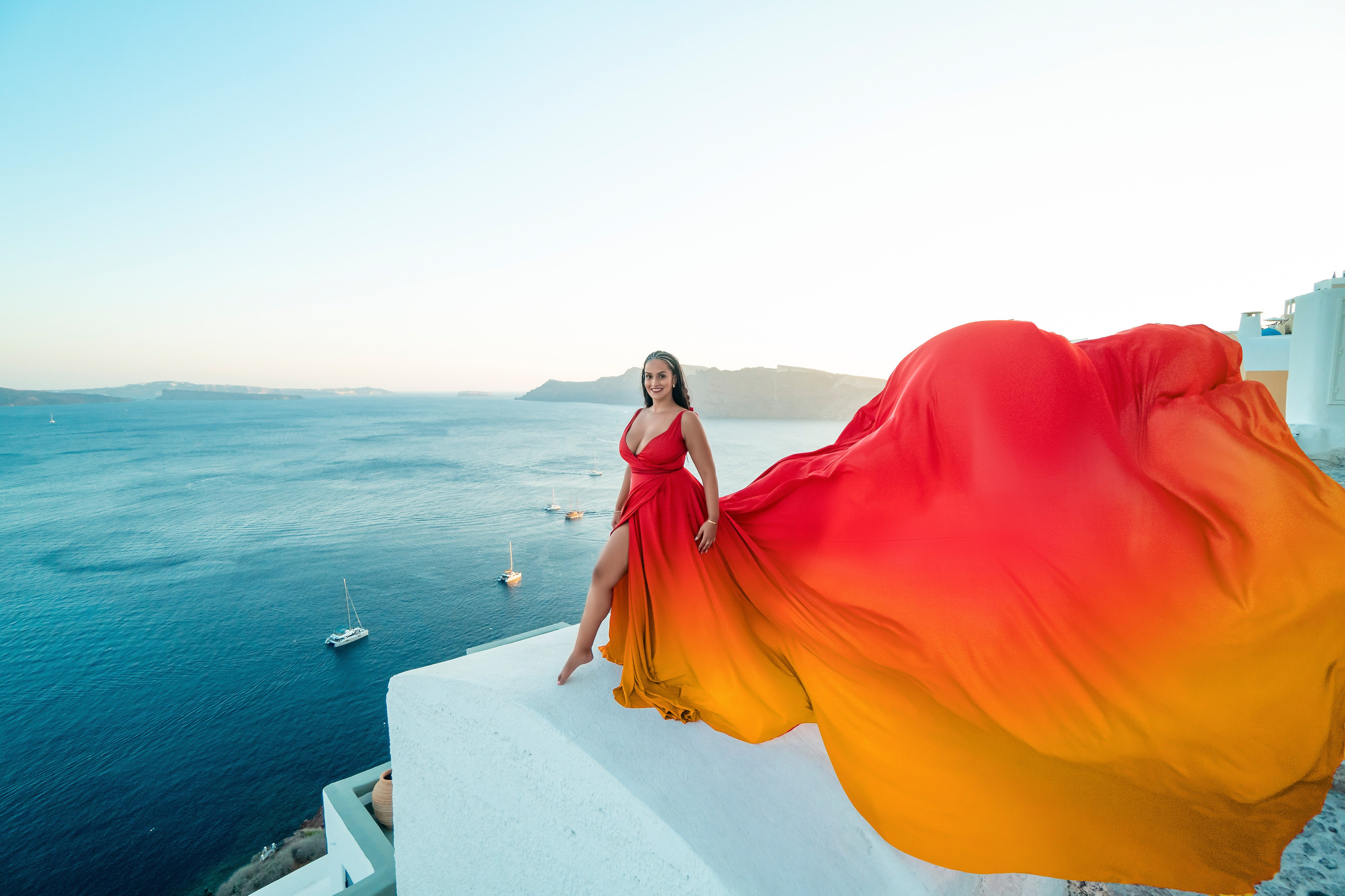 Flying Dress santorini. Photographer in Santorini SokoLOVE Alex| Flying Dress Santorini