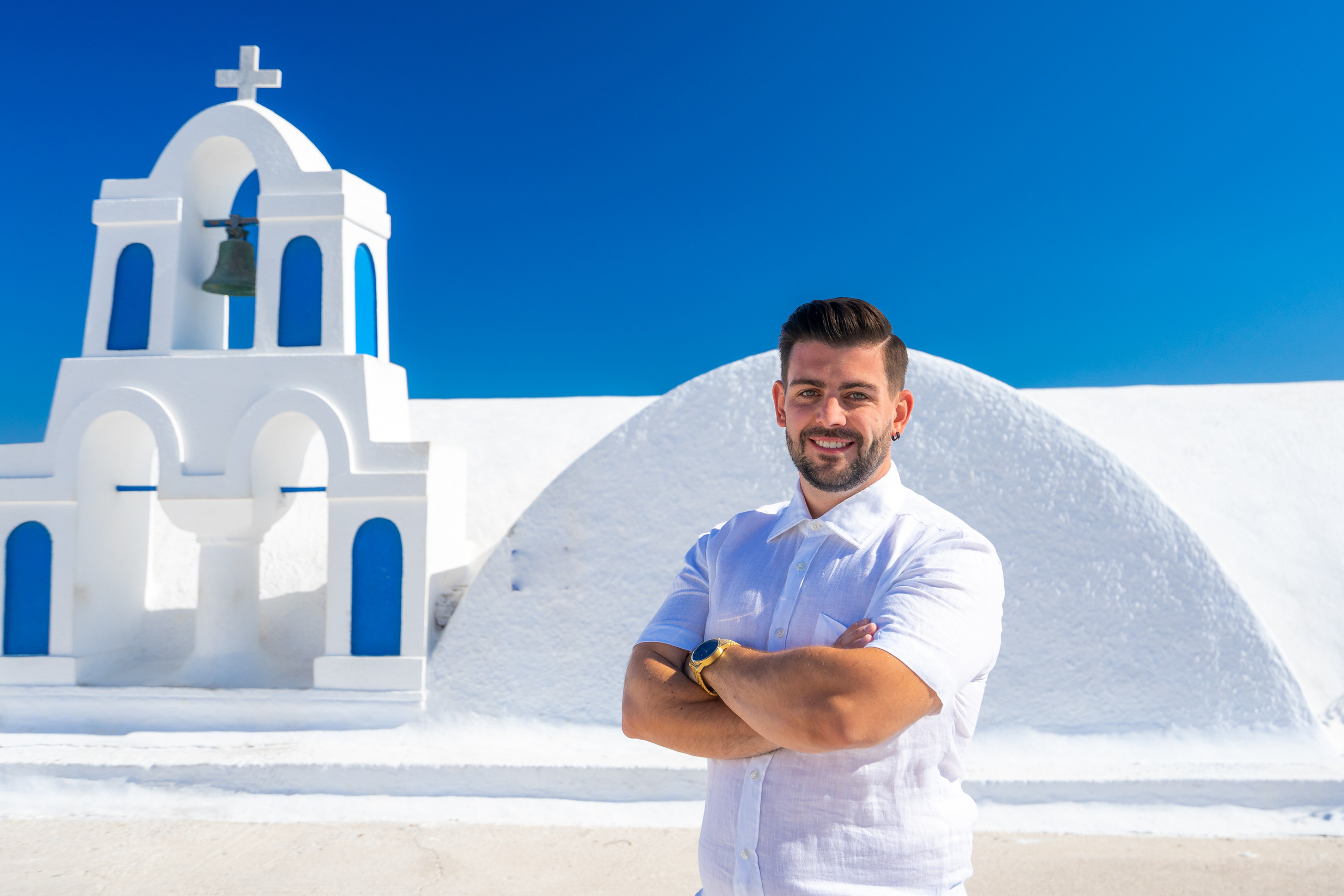 Wedding photographer in Santorini. Photographer in Santorini SokoLOVE Alex| Flying Dress Santorini