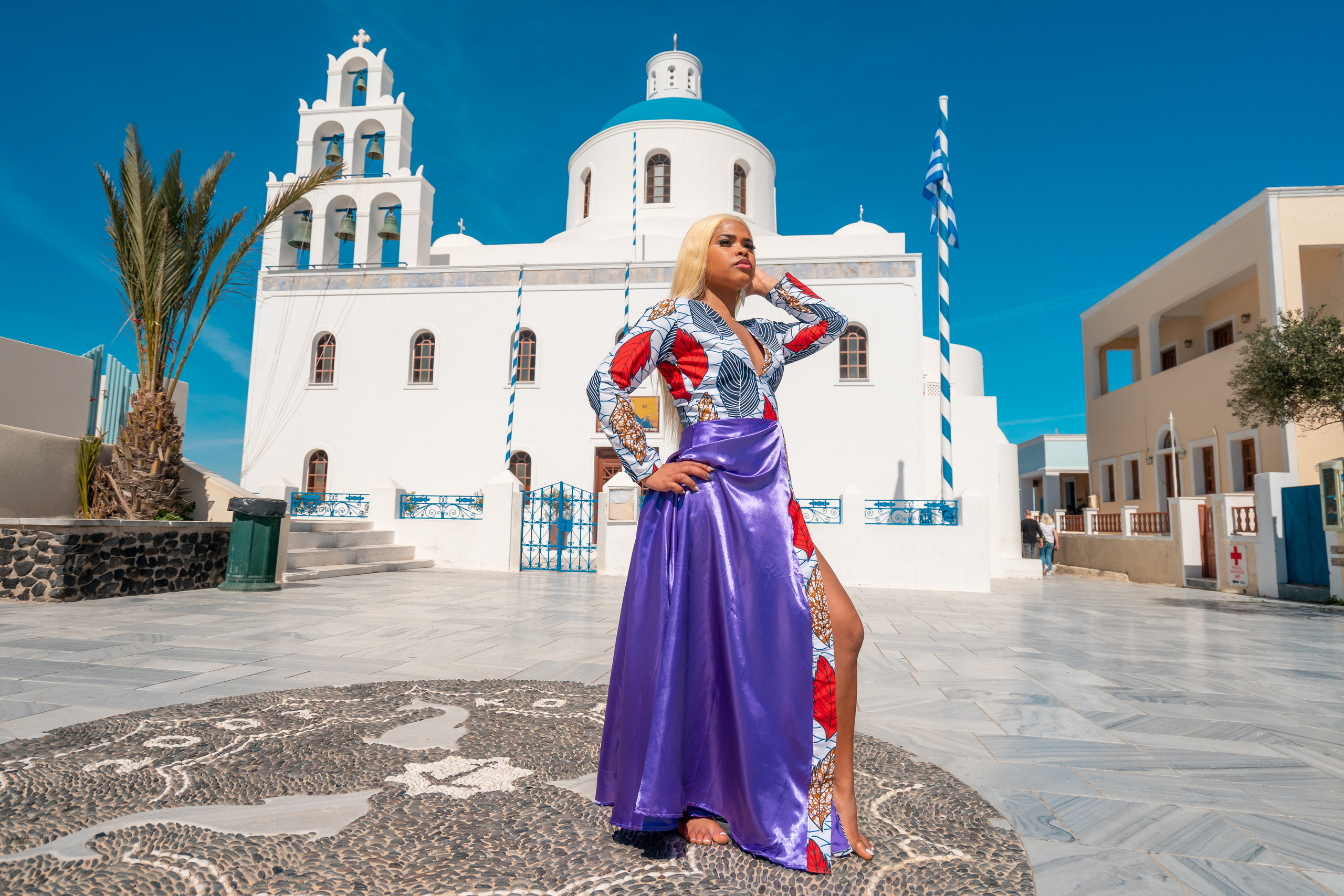 Authentic Full Photo Shoot – No Photoshop, 2020 Edition. Photographer in Santorini SokoLOVE Alex| Flying Dress Santorini