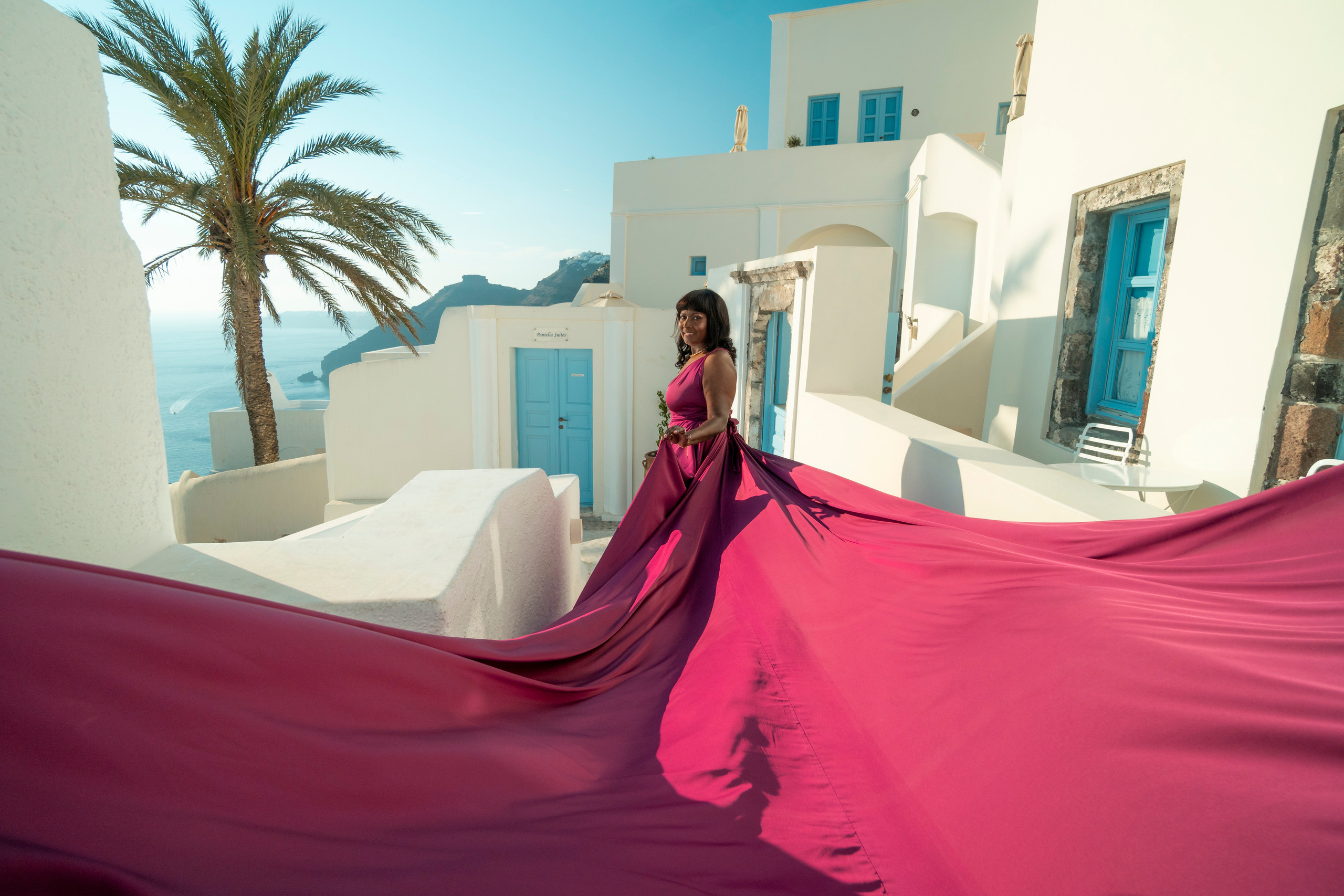 Santorini flying dress reviews photographer & Testimonials | SokoLOVE. Photographer in Santorini SokoLOVE Alex| Flying Dress Santorini