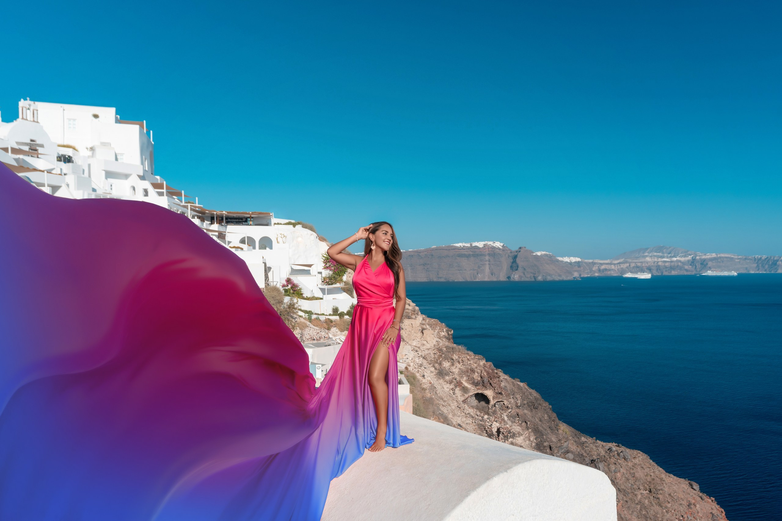 Best Santorini Flying Dress Photoshoot 2025 | Alex Sokolove Photography. Photographer in Santorini SokoLOVE Alex| Flying Dress Santorini
