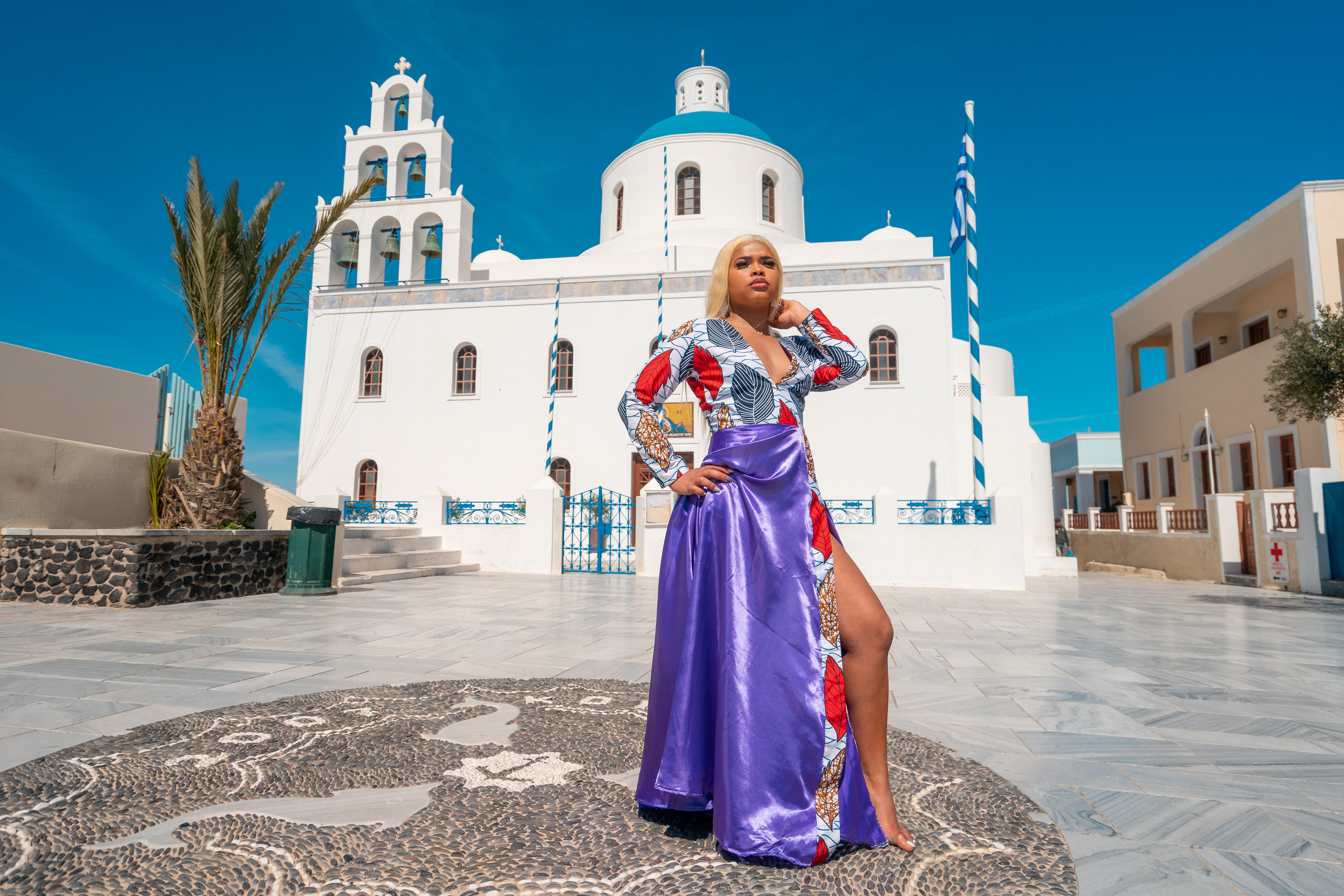 Authentic Full Photo Shoot – No Photoshop, 2020 Edition. Photographer in Santorini SokoLOVE Alex| Flying Dress Santorini