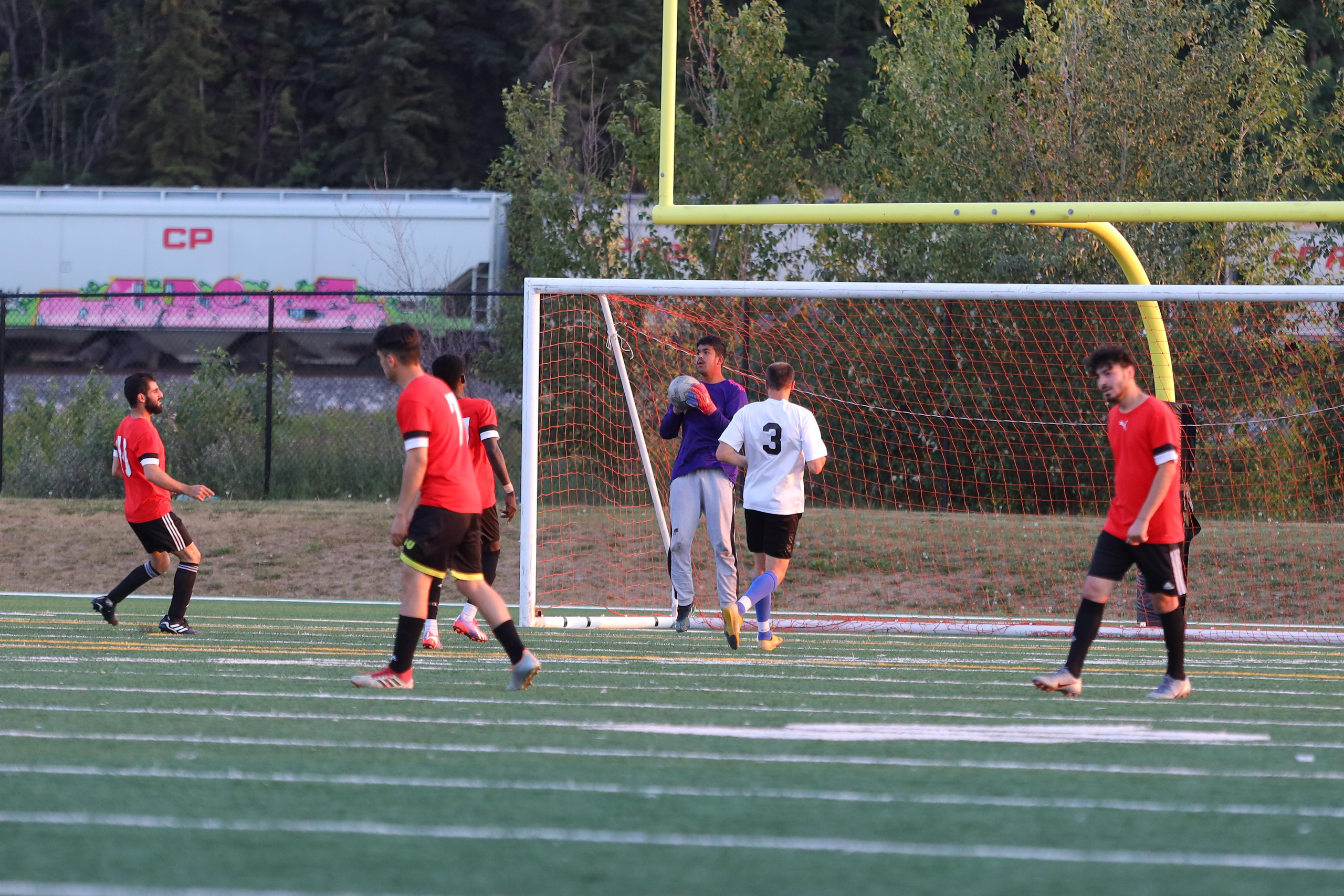 Football Calgary 22. Fotografia dziecięca i rodzinna. Sesje portretowe - Wieluń
