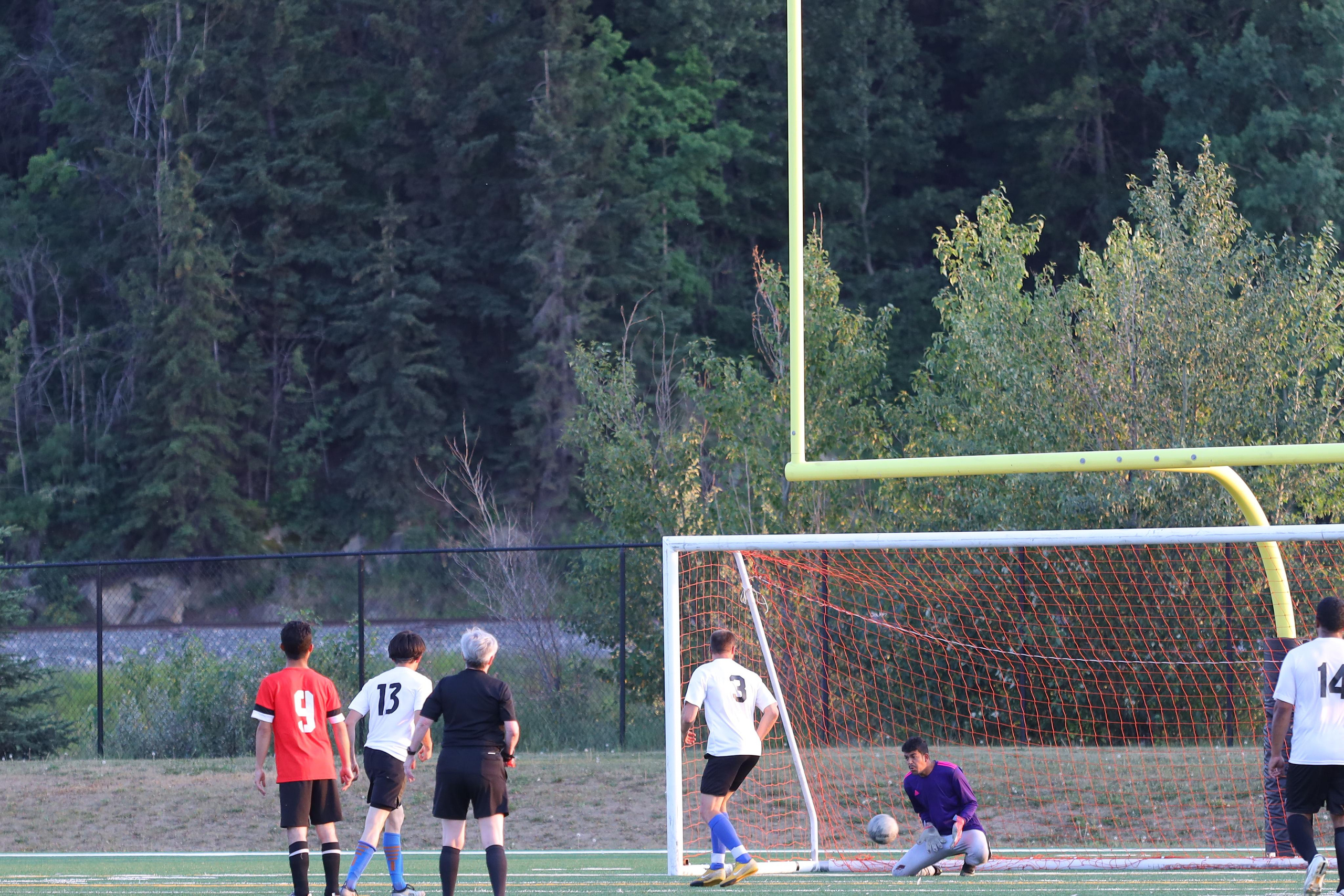 Football Calgary 22. Fotografia dziecięca i rodzinna. Sesje portretowe - Wieluń