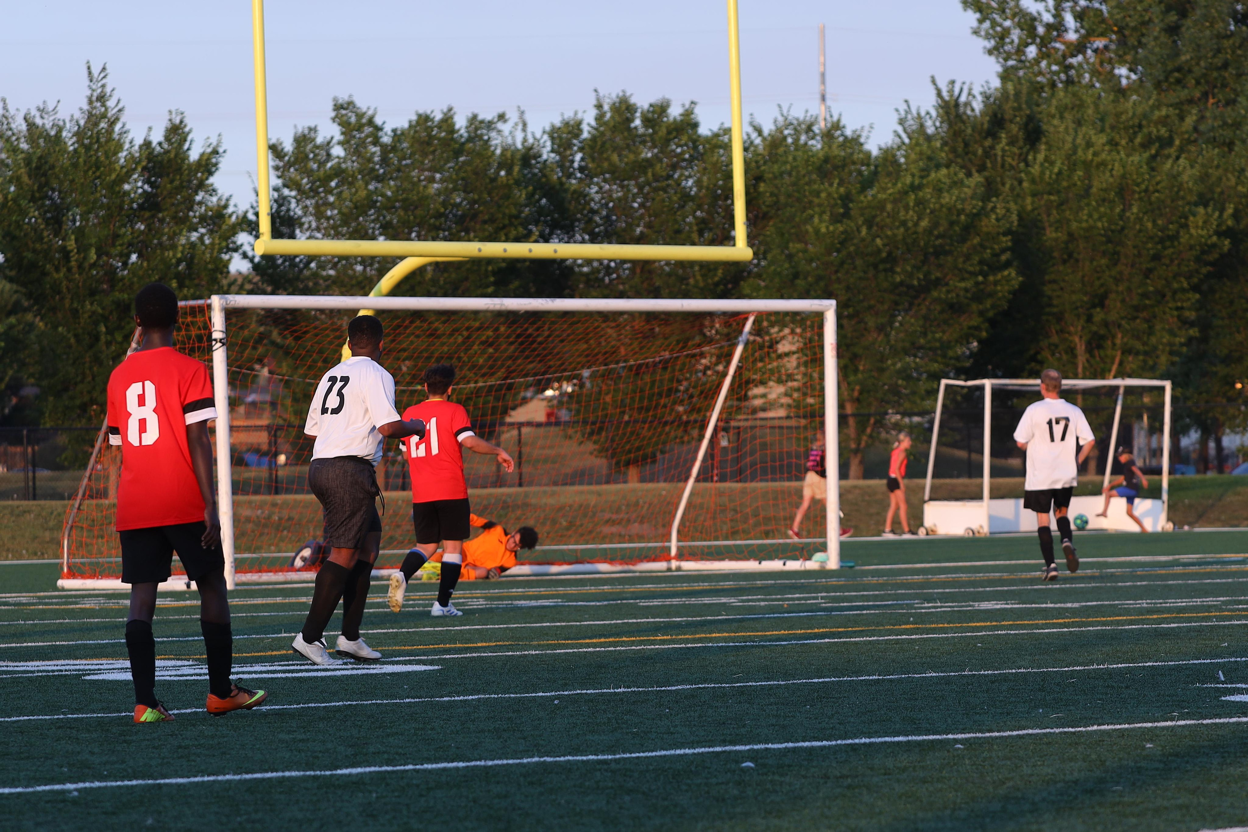 Football Calgary 22. Fotografia dziecięca i rodzinna. Sesje portretowe - Wieluń