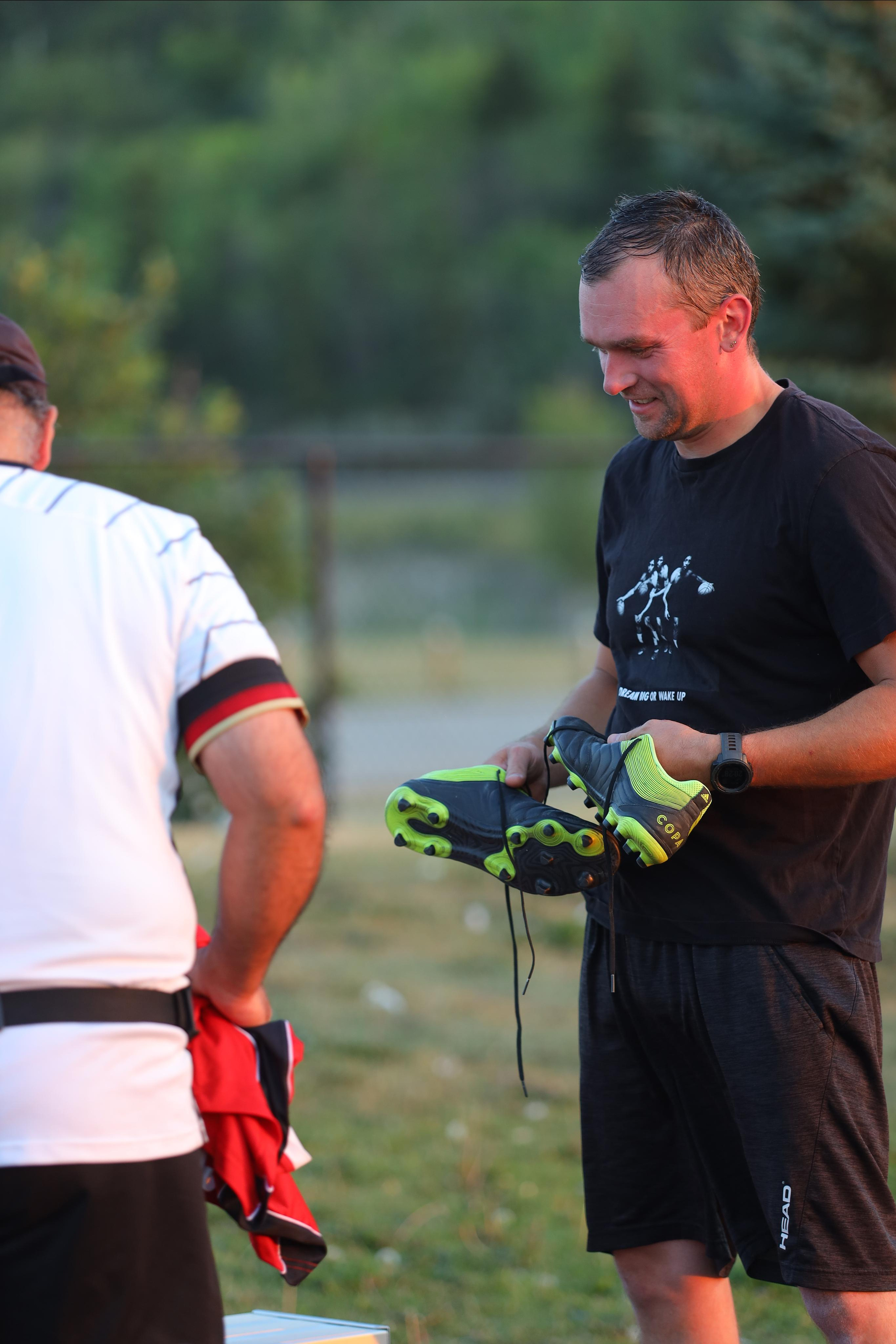 Football Calgary 22. Fotografia dziecięca i rodzinna. Sesje portretowe - Wieluń