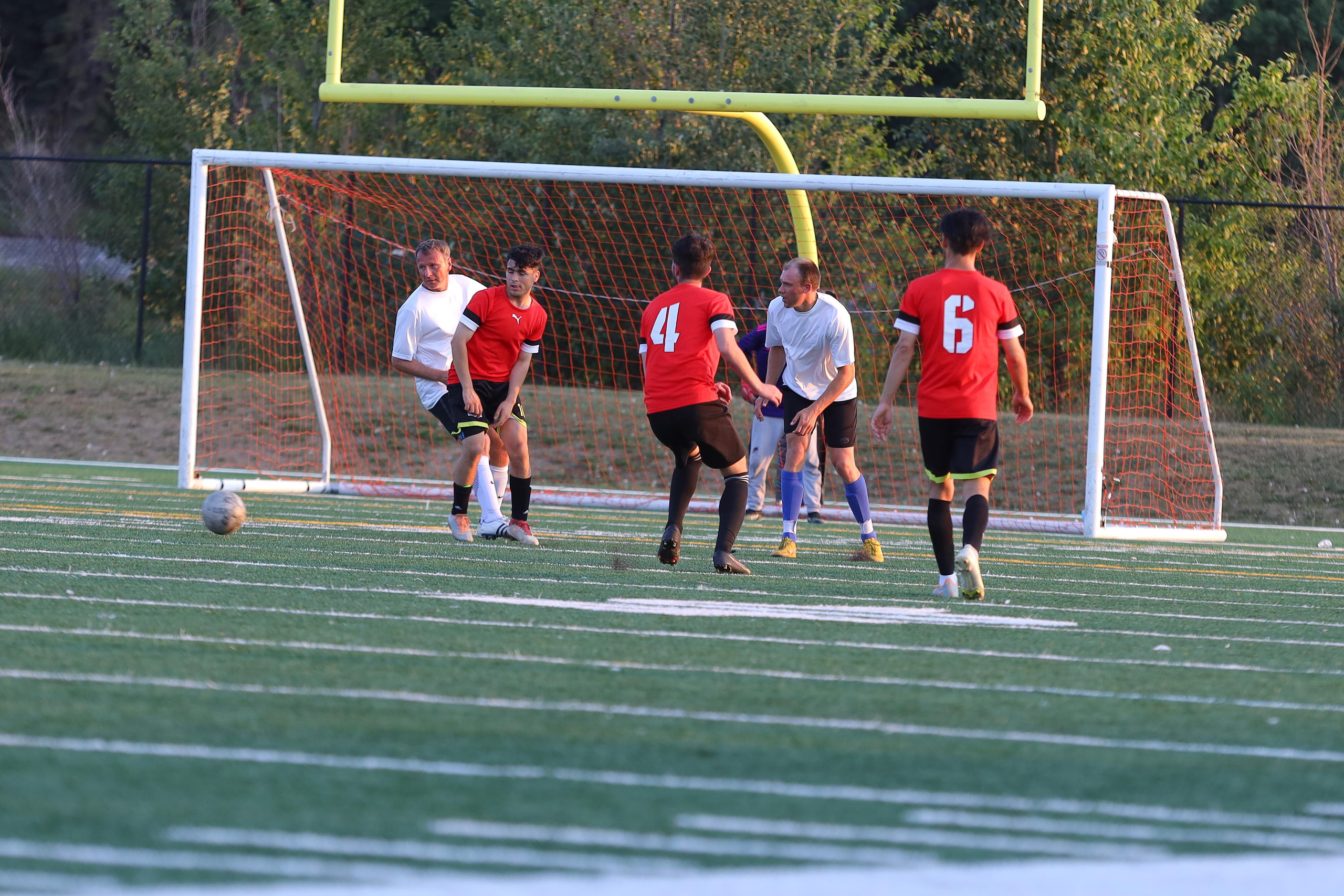 Football Calgary 22. Fotografia dziecięca i rodzinna. Sesje portretowe - Wieluń