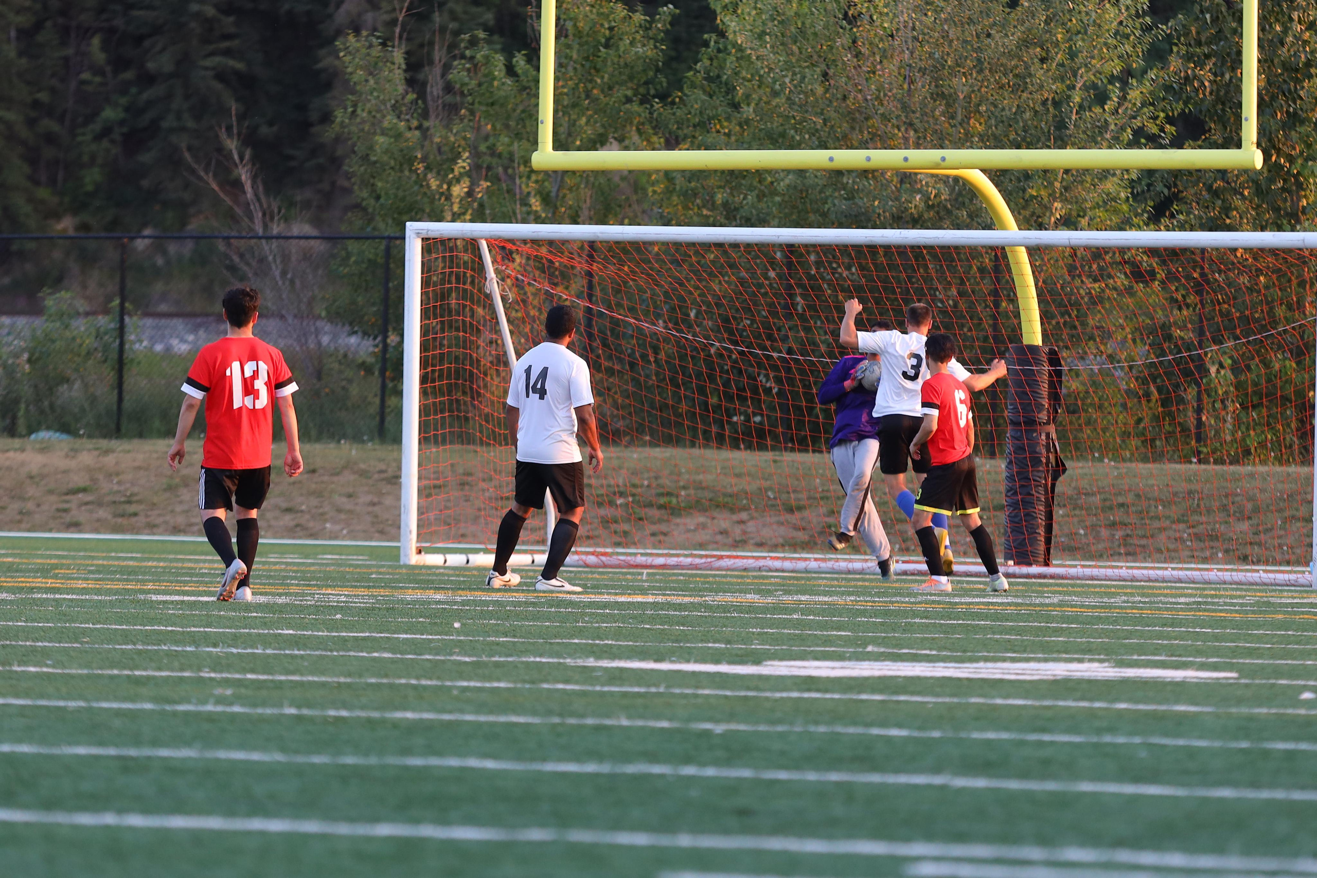 Football Calgary 22. Fotografia dziecięca i rodzinna. Sesje portretowe - Wieluń