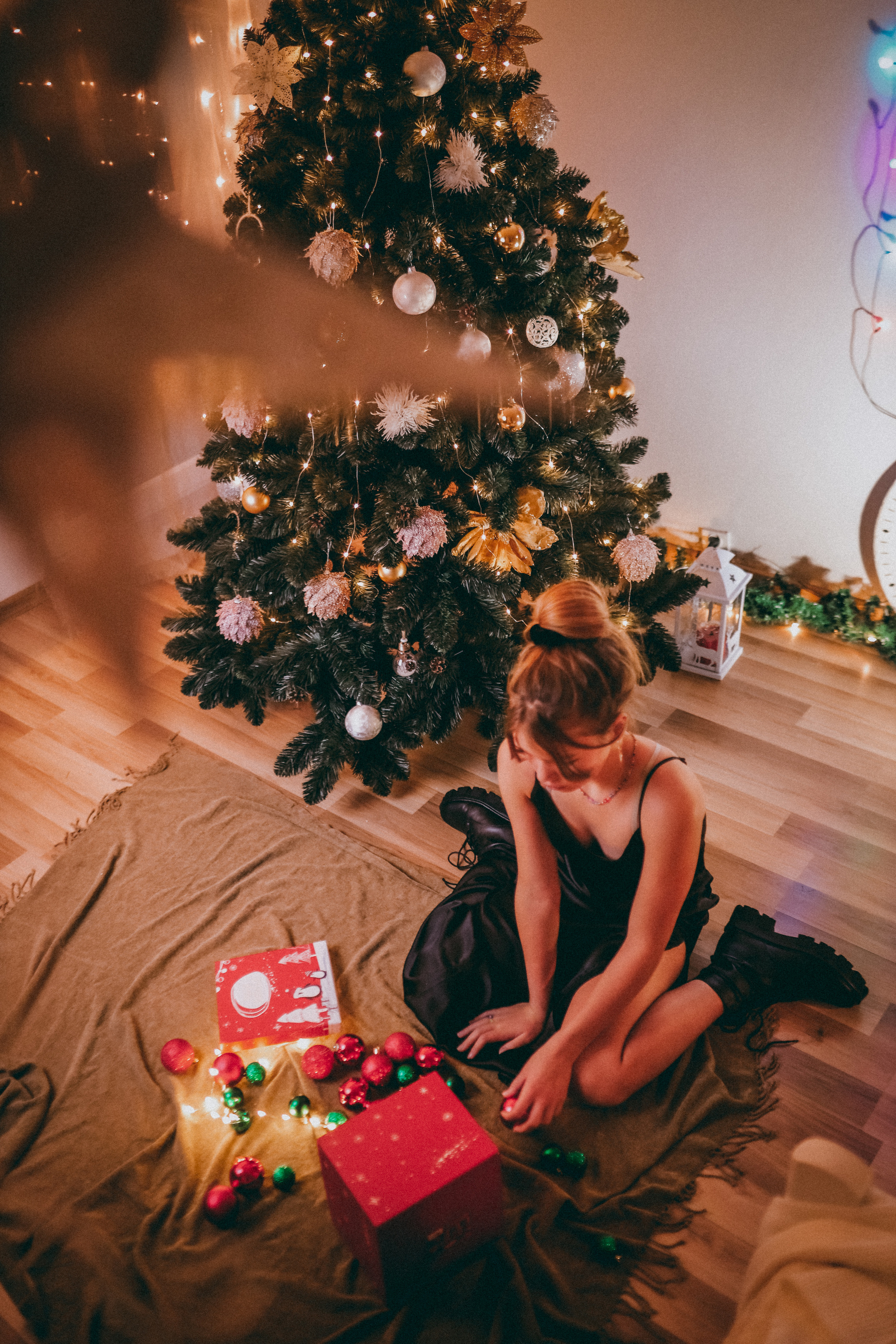 Nika_choinka. Fotografia dziecięca i rodzinna. Sesje portretowe - Wieluń