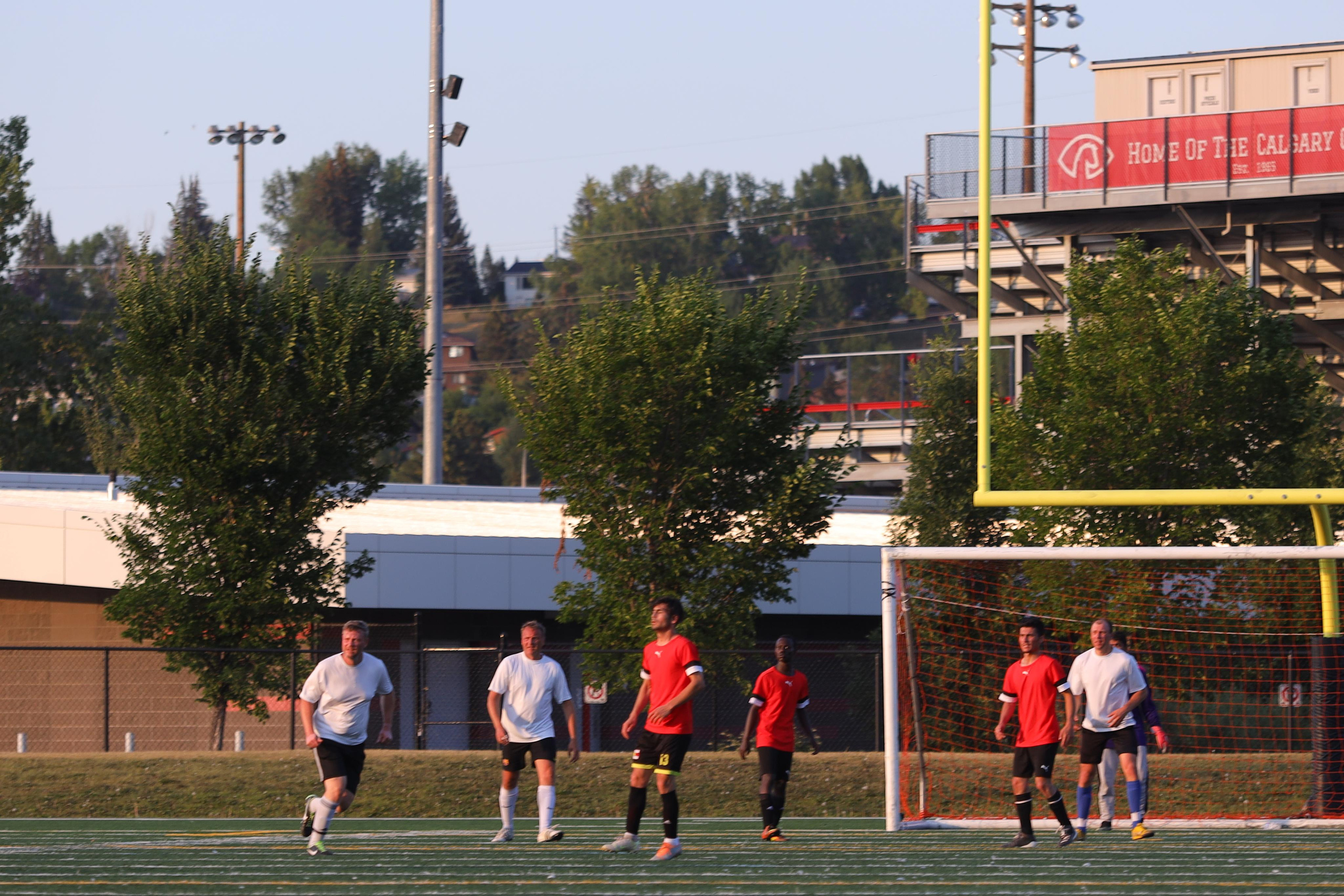 Football Calgary 22. Fotografia dziecięca i rodzinna. Sesje portretowe - Wieluń