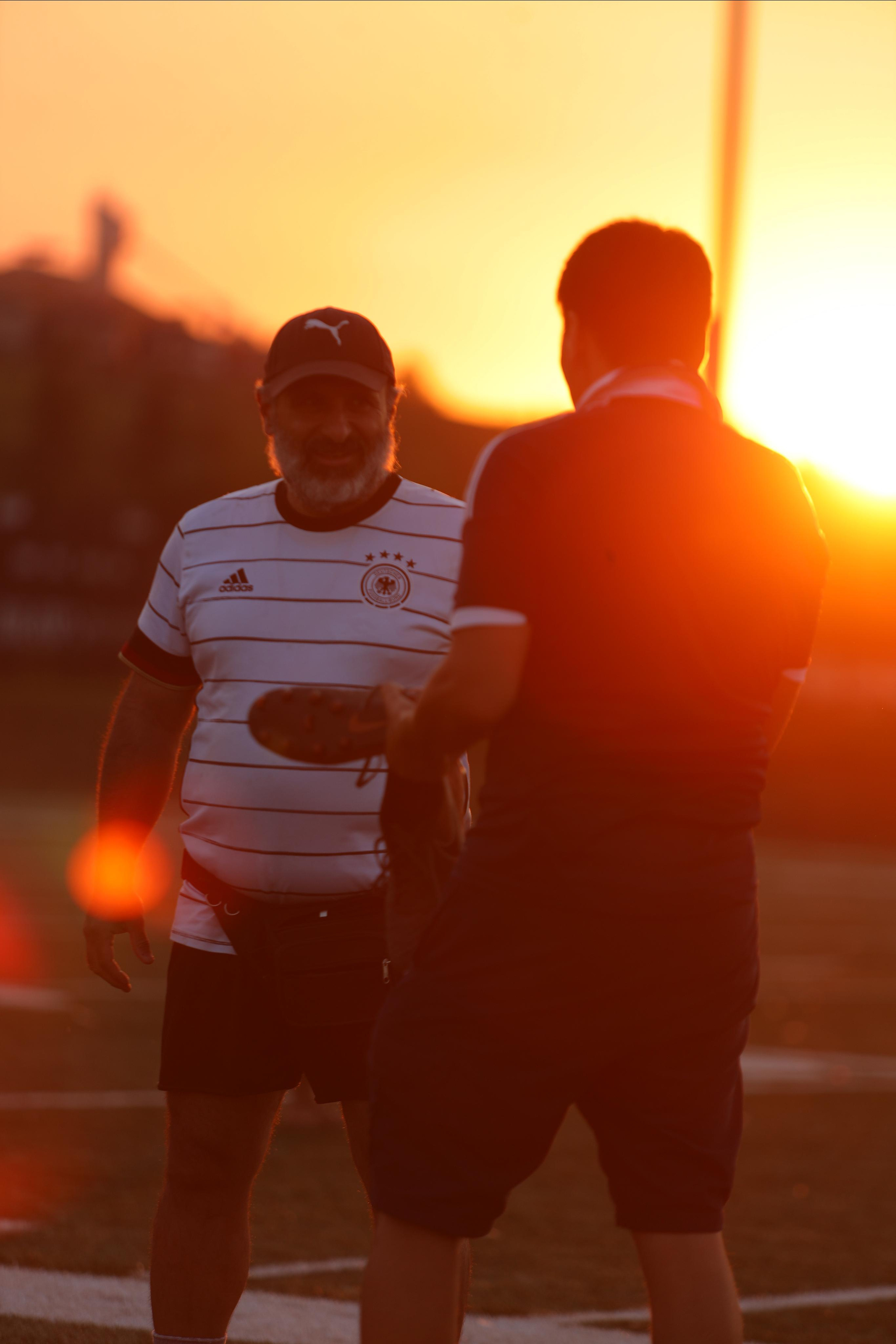 Football Calgary 22. Fotografia dziecięca i rodzinna. Sesje portretowe - Wieluń