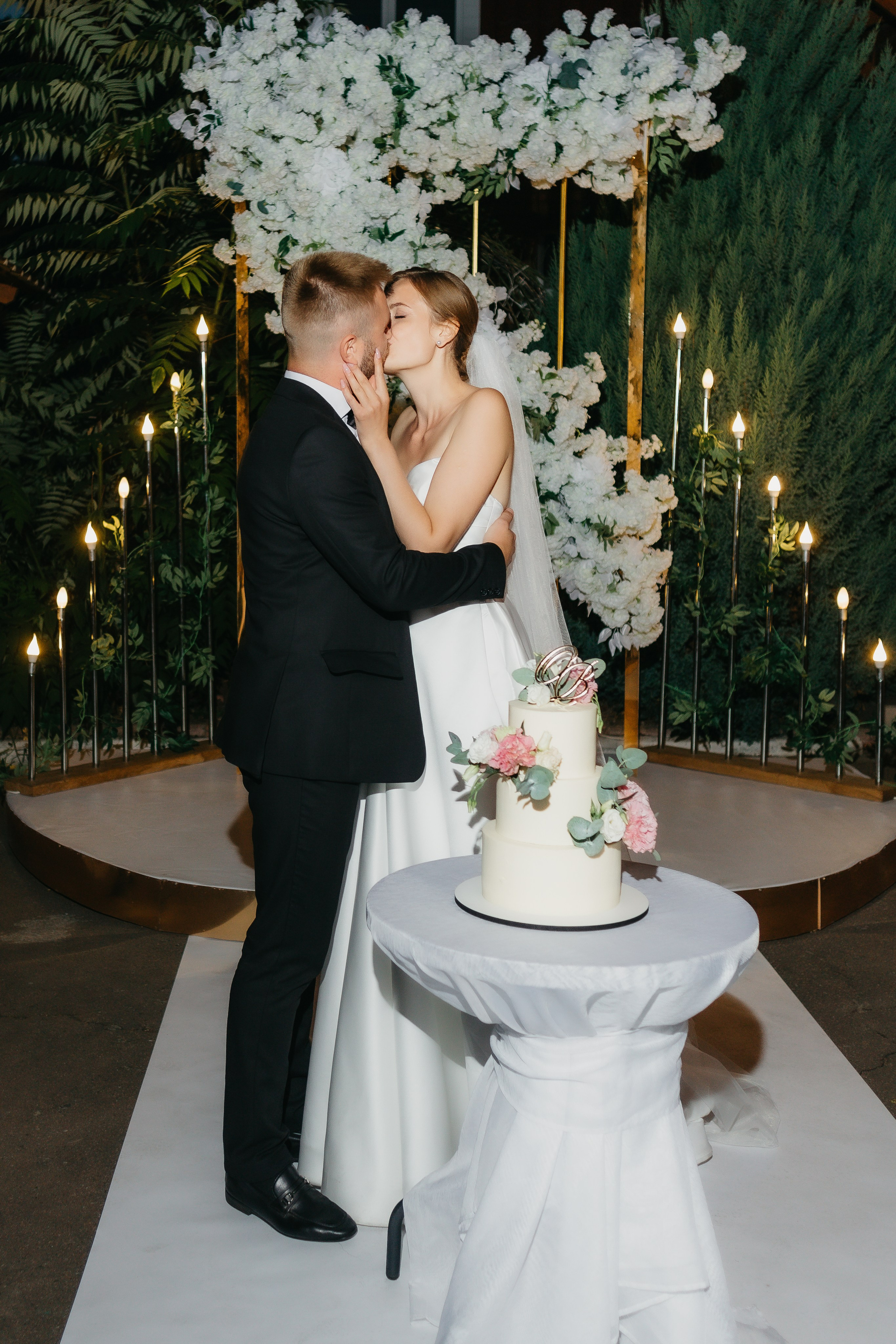 Viktoriya&Oleg. Весільний та сімейний фотограф в Києві та області Анна Дєдова