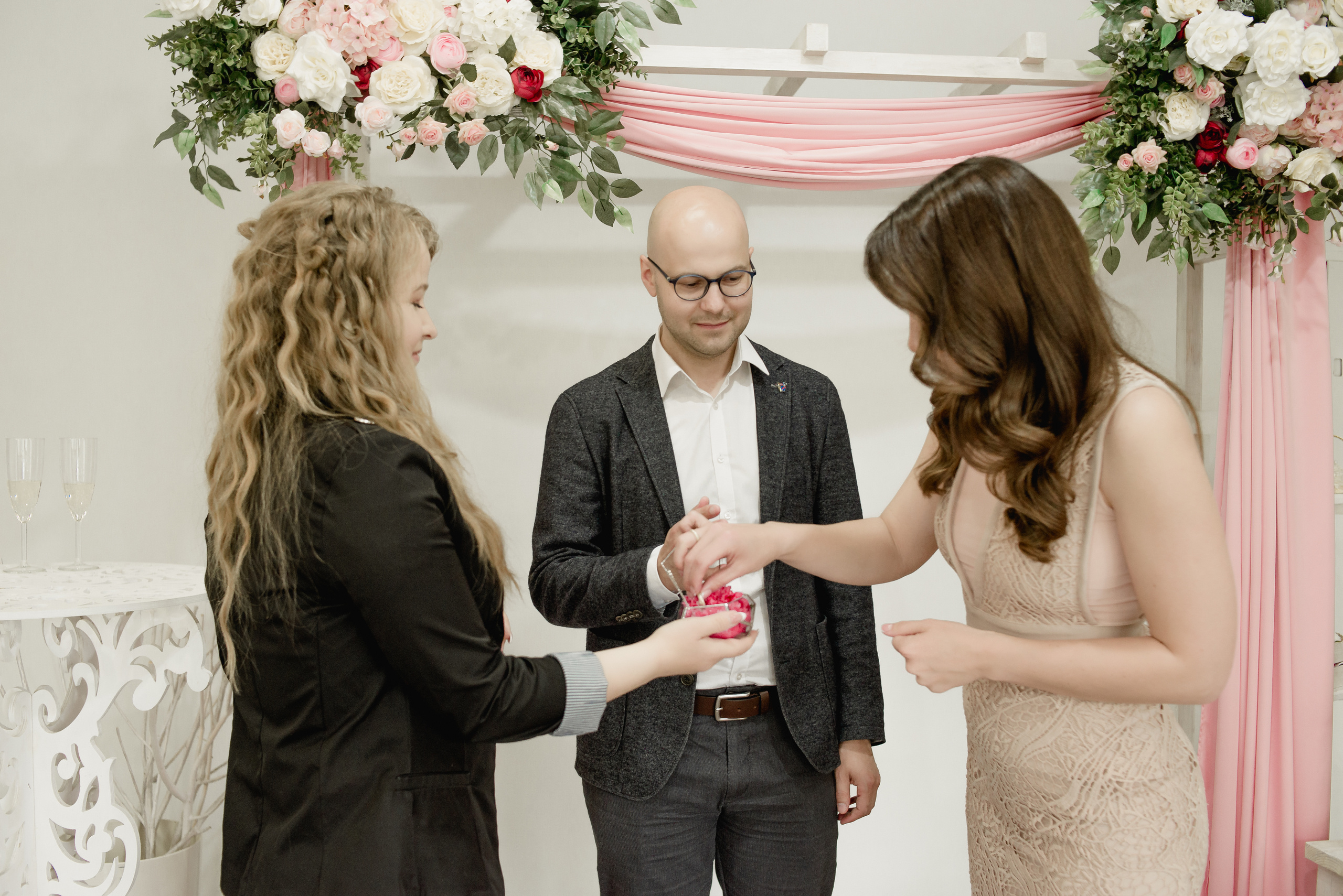 Нога в ногу по дорозі кохання, Ботсад в Києві. Весільний та сімейний фотограф в Києві та області Анна Дєдова